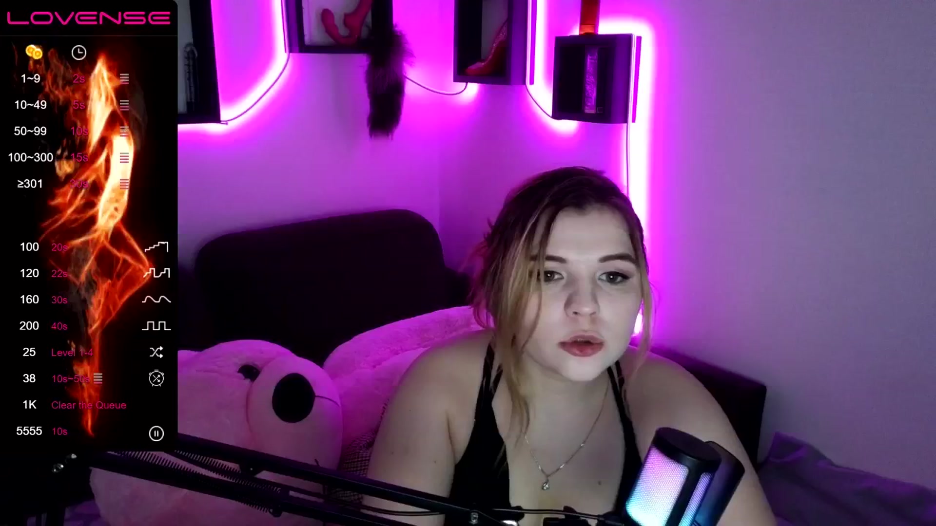 Gallery image thumbnail from PetiteAnny's myfreecams stream on, 04/30/2024, 10:18 image 12 of 20