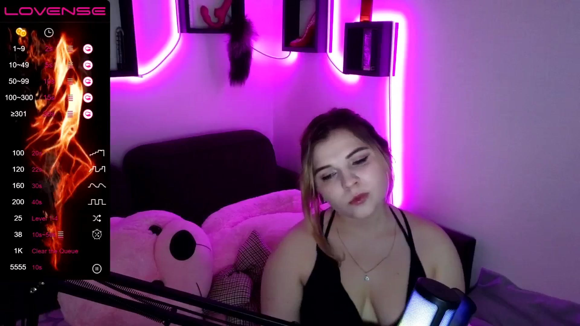 Gallery image thumbnail from PetiteAnny's myfreecams stream on, 04/30/2024, 10:18 image 15 of 20