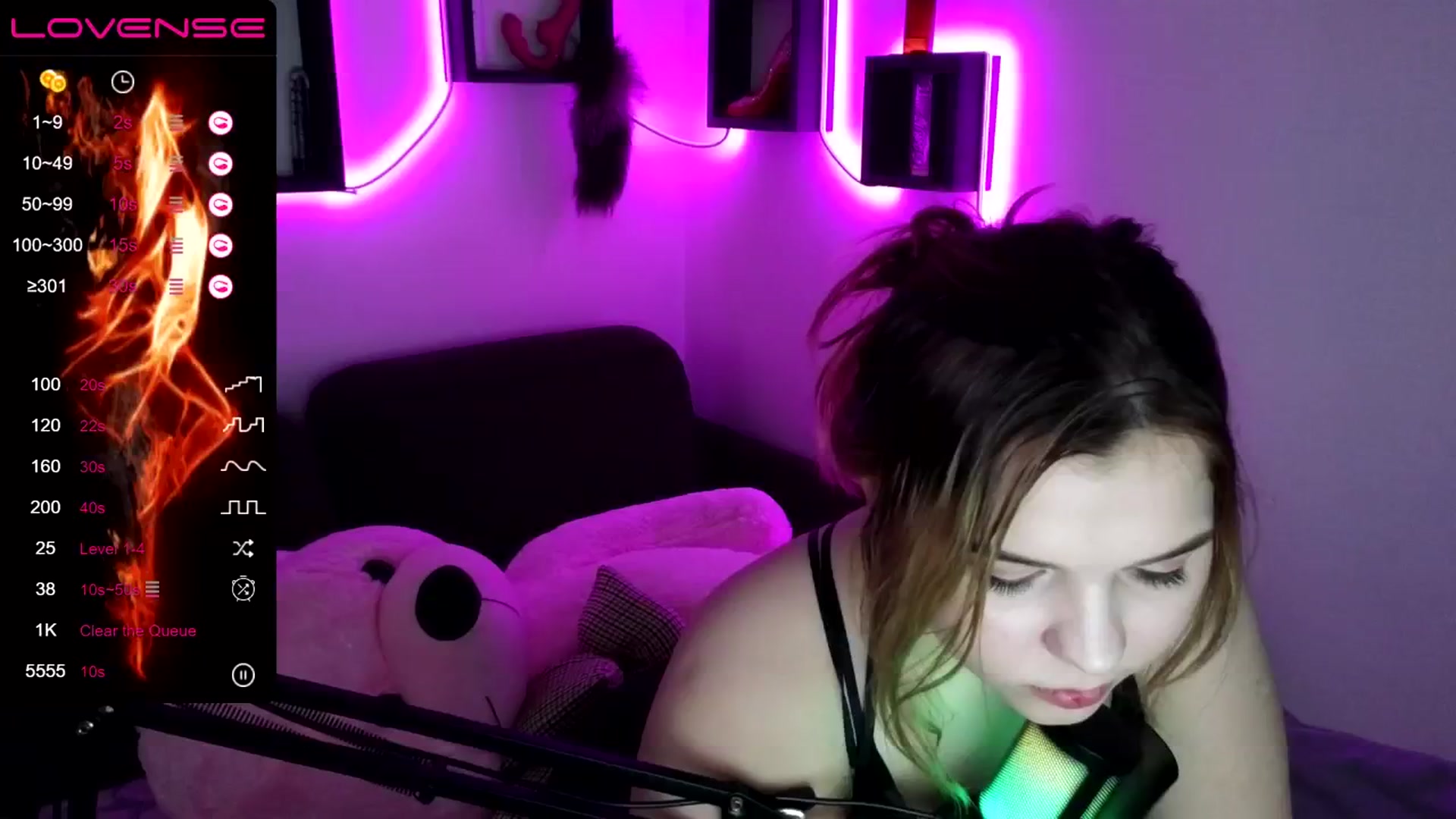 Gallery image thumbnail from PetiteAnny's myfreecams stream on, 04/30/2024, 10:18 image 1 of 20
