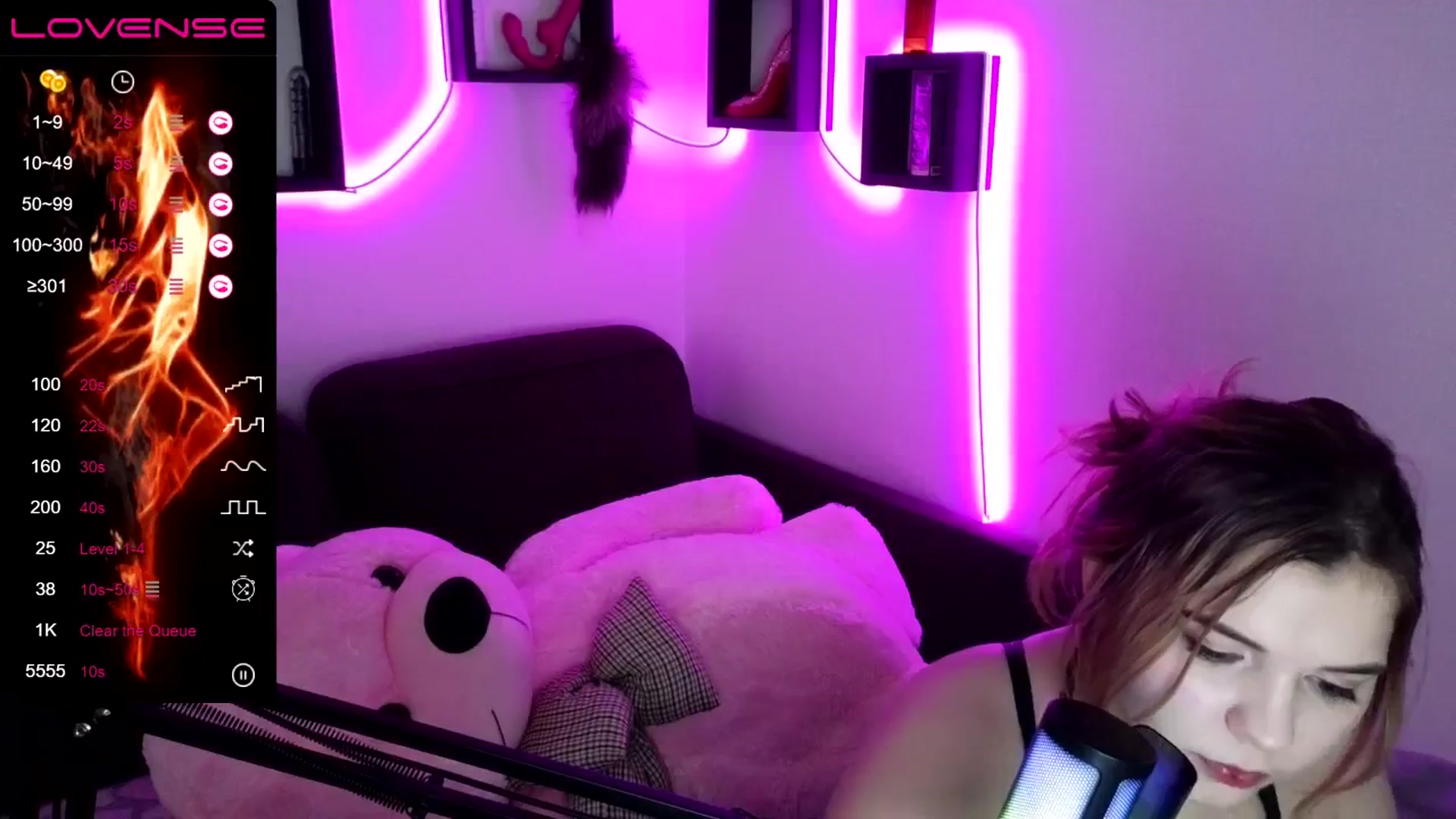 Gallery image thumbnail from PetiteAnny's myfreecams stream on, 04/30/2024, 10:18 image 16 of 20
