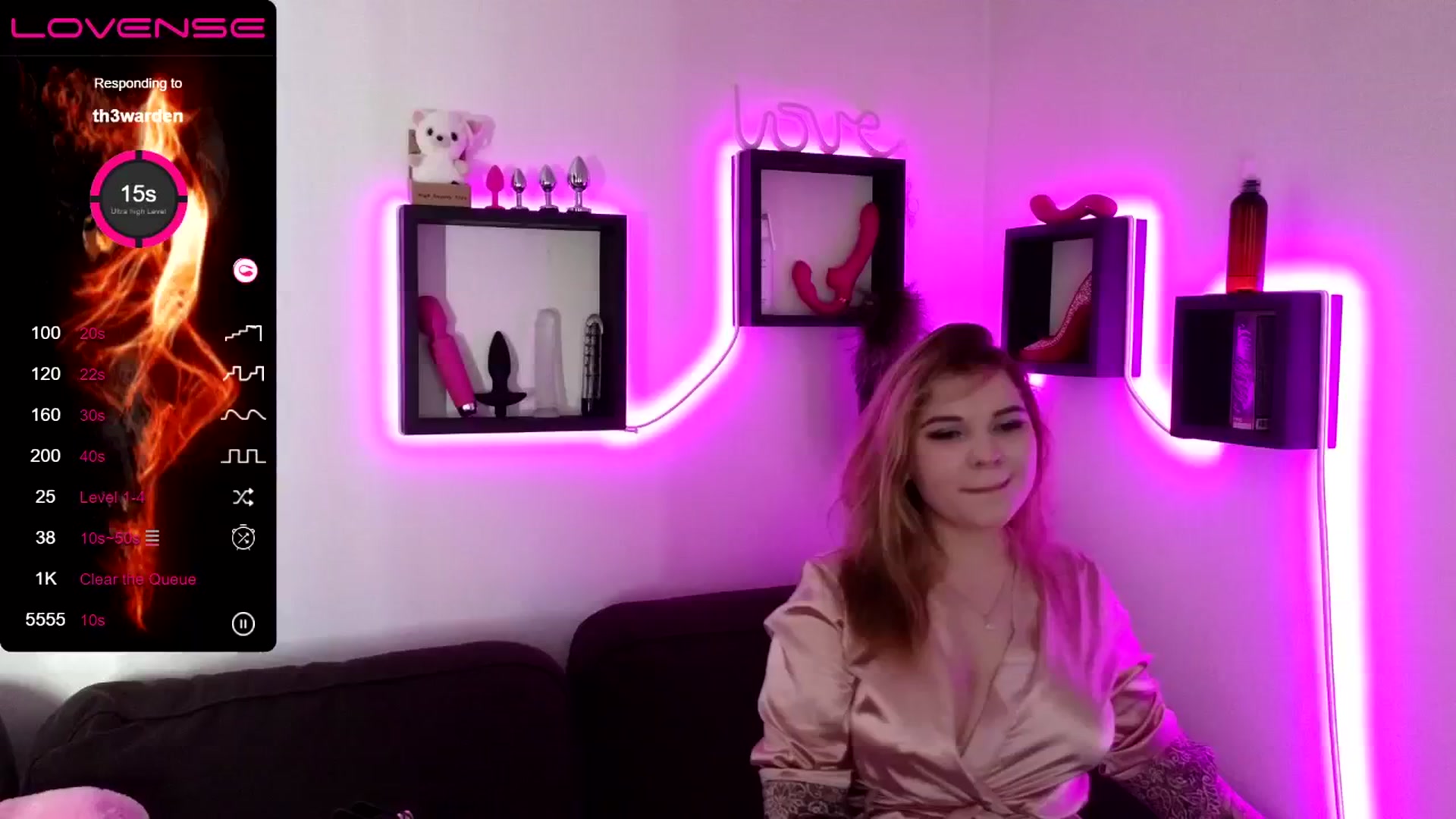 Gallery image thumbnail from PetiteAnny's myfreecams stream on, 05/01/2024, 05:04 image 9 of 20