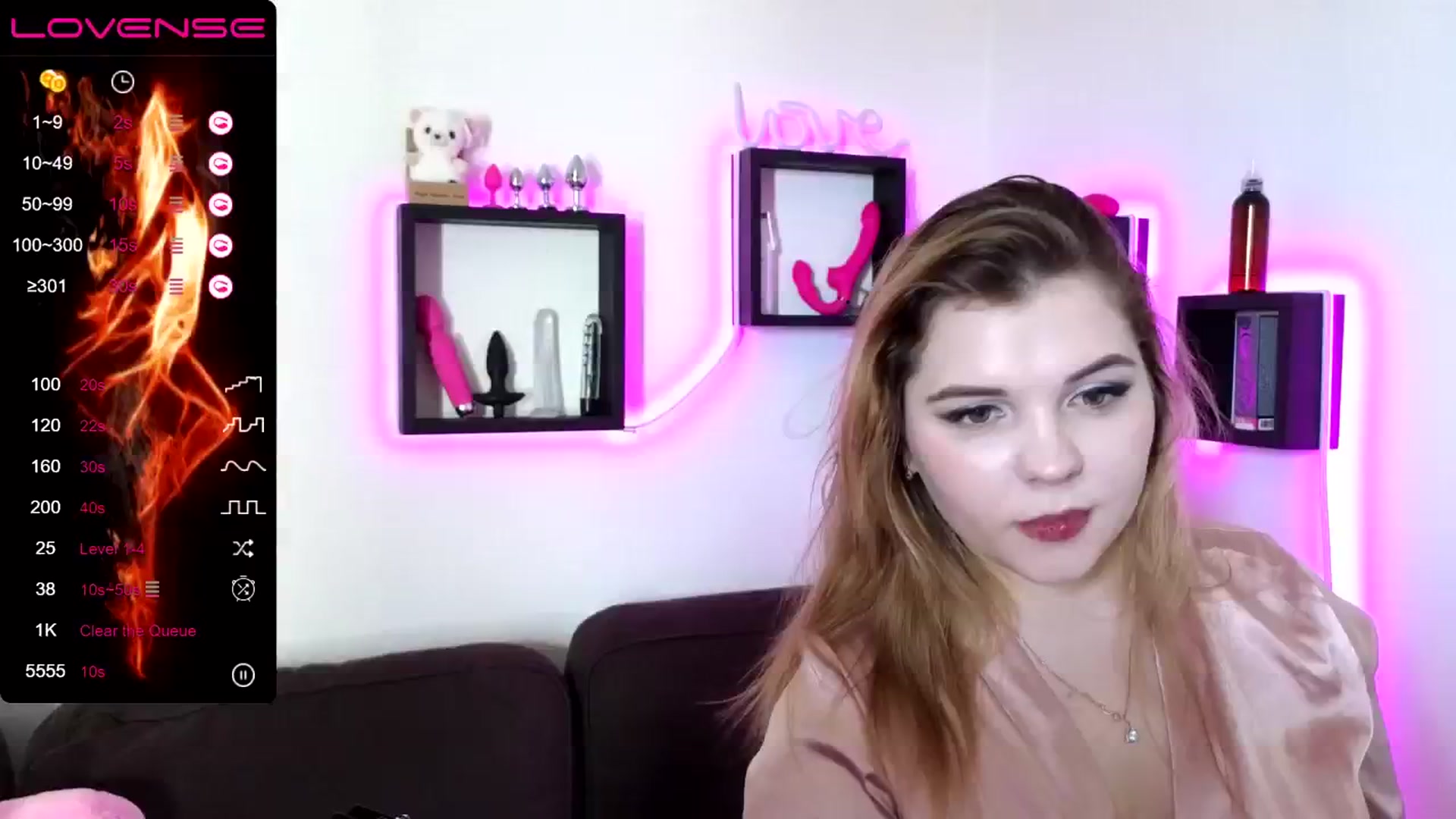 Gallery image thumbnail from PetiteAnny's myfreecams stream on, 05/01/2024, 05:04 image 10 of 20