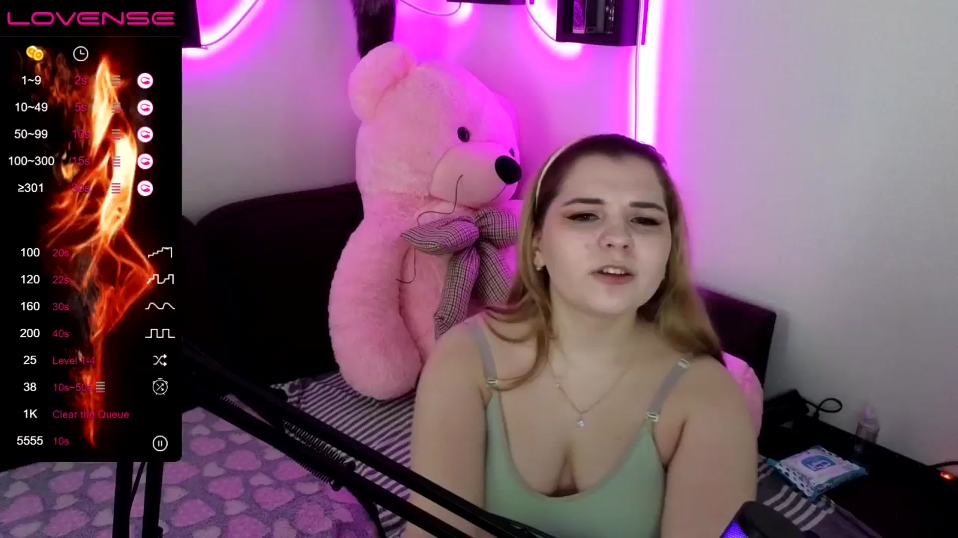 Gallery image thumbnail from PetiteAnny's myfreecams stream on, 05/08/2024, 04:54 image 5 of 20