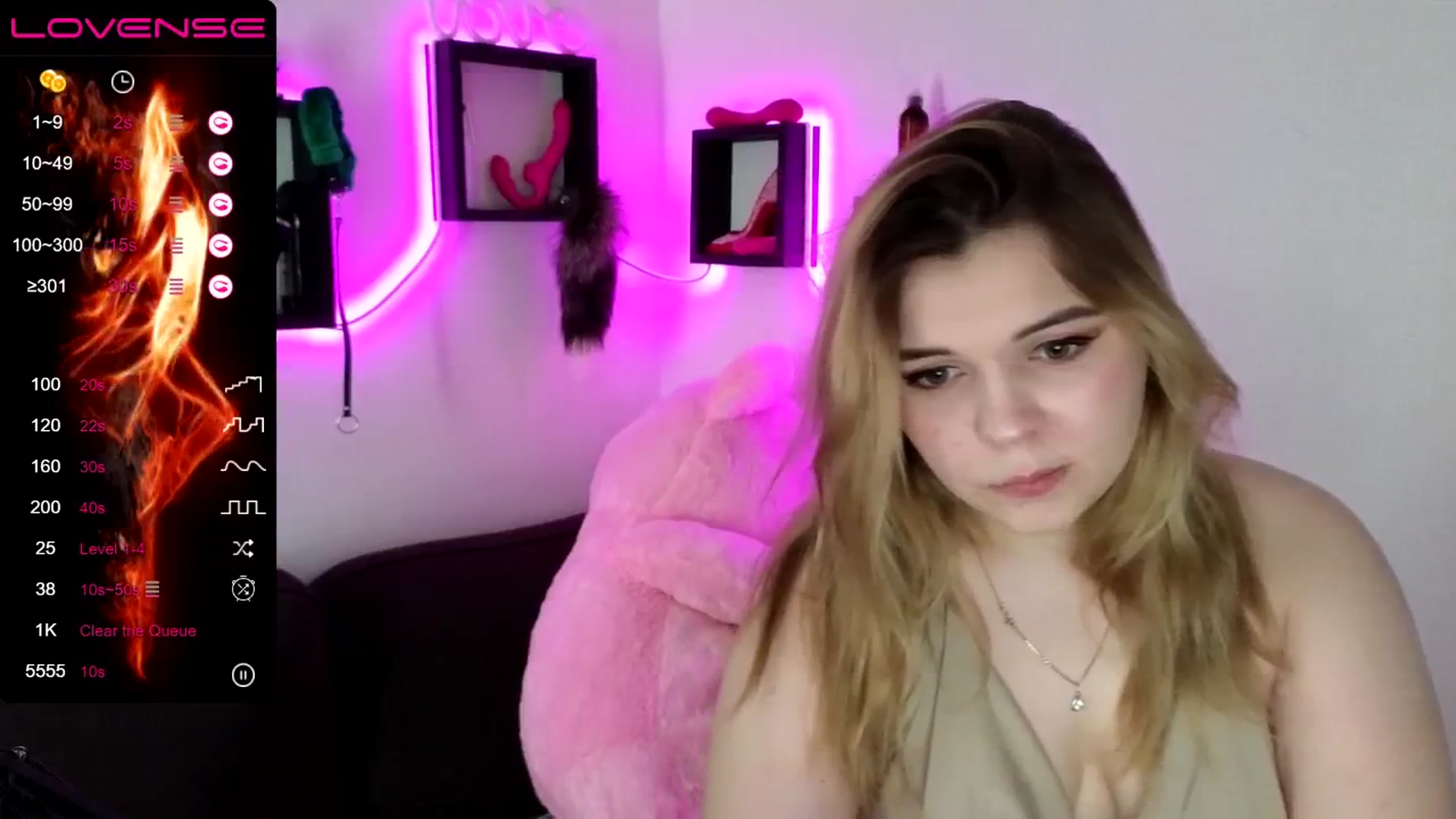 Gallery image thumbnail from PetiteAnny's myfreecams stream on, 05/10/2024, 06:25 image 6 of 20