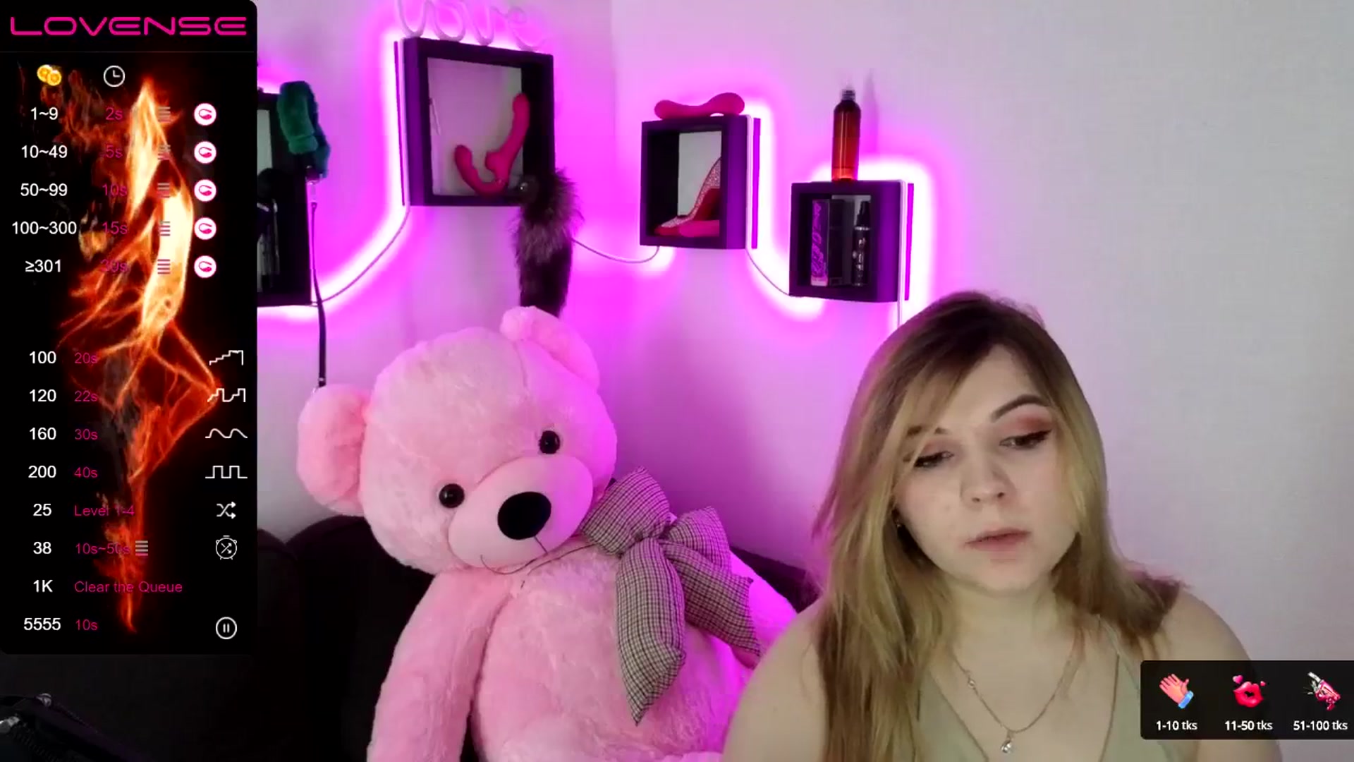 Gallery image thumbnail from PetiteAnny's myfreecams stream on, 05/10/2024, 06:25 image 9 of 20