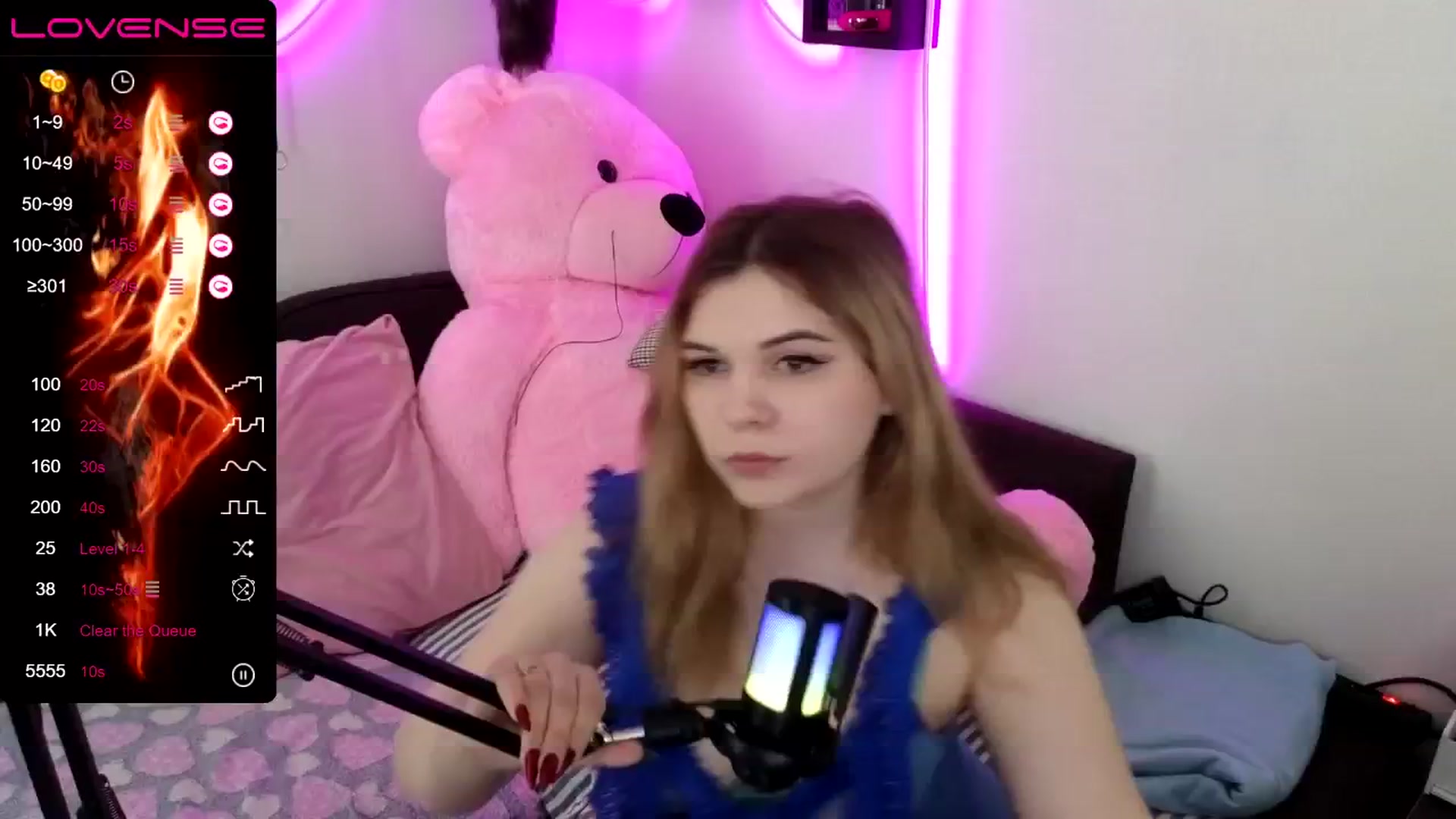 Gallery image thumbnail from PetiteAnny's myfreecams stream on, 05/11/2024, 04:25 image 2 of 20