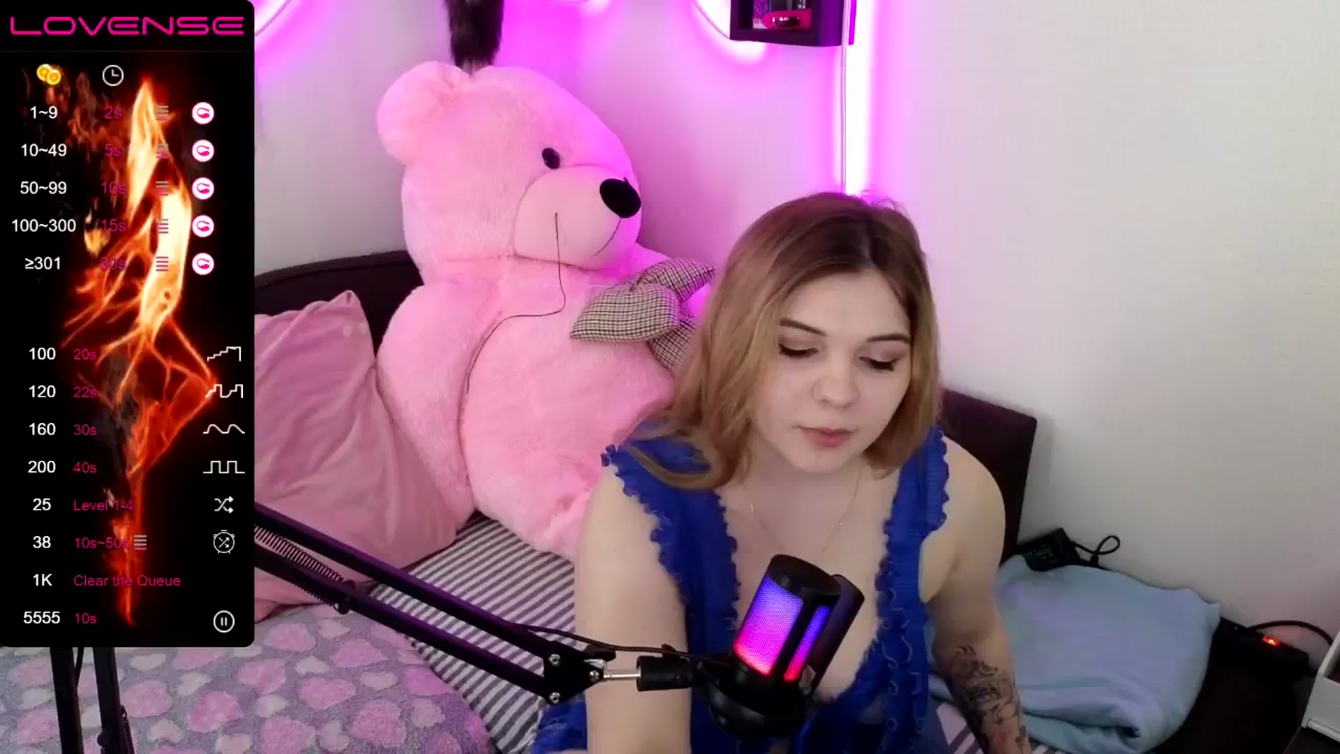 Gallery image thumbnail from PetiteAnny's myfreecams stream on, 05/11/2024, 04:25 image 1 of 20