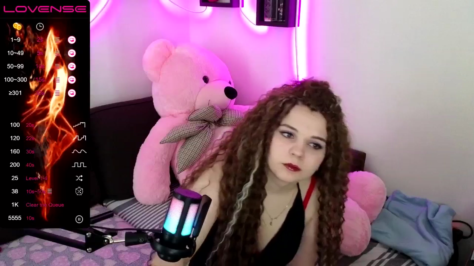 Gallery image thumbnail from PetiteAnny's myfreecams stream on, 05/13/2024, 04:52 image 14 of 20