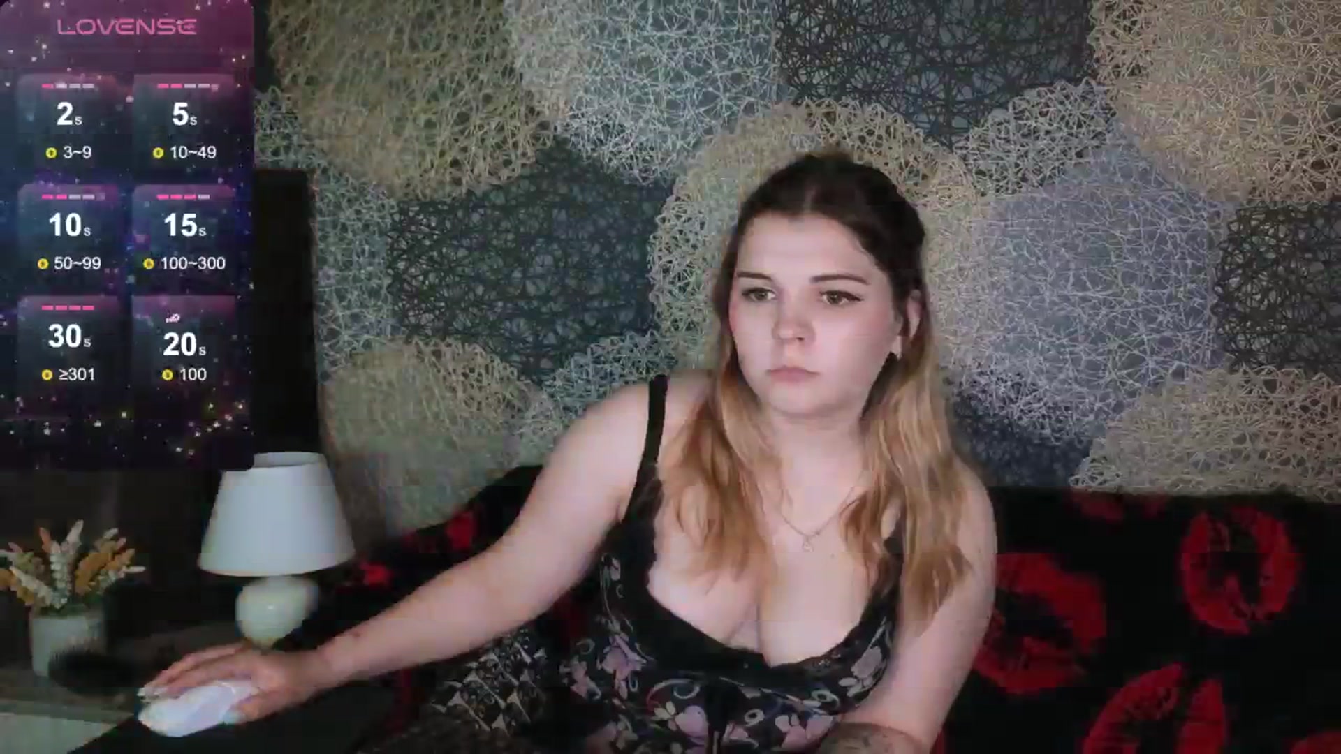 Gallery image thumbnail from PetiteAnny's myfreecams stream on, 06/13/2024, 06:07 image 18 of 20