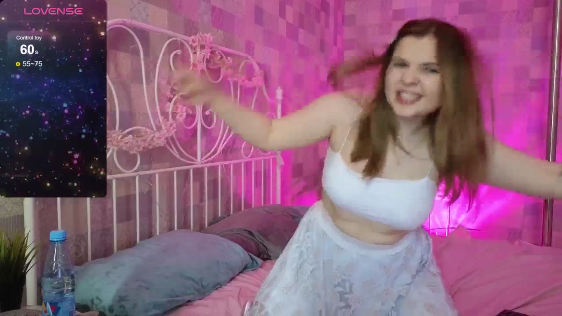 Gallery image thumbnail from PetiteAnny's myfreecams stream on, 07/03/2024, 08:36 image 19 of 20