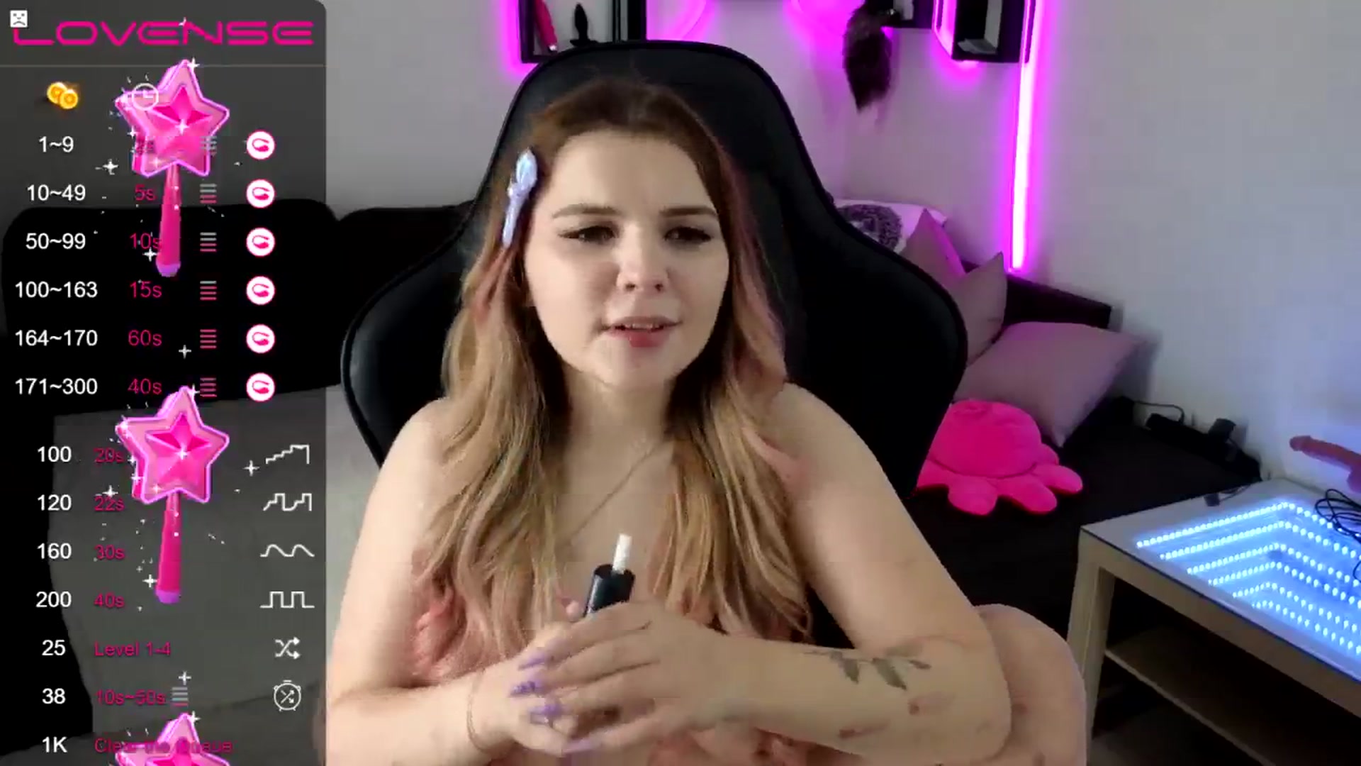 Gallery image thumbnail from PetiteAnny's myfreecams stream on, 10/22/2024, 06:54 image 2 of 20