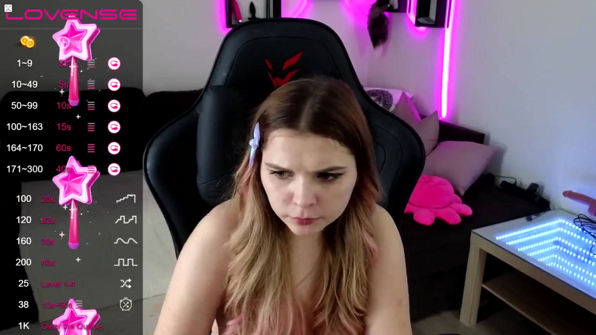 Gallery image thumbnail from PetiteAnny's myfreecams stream on, 10/22/2024, 06:54 image 15 of 20