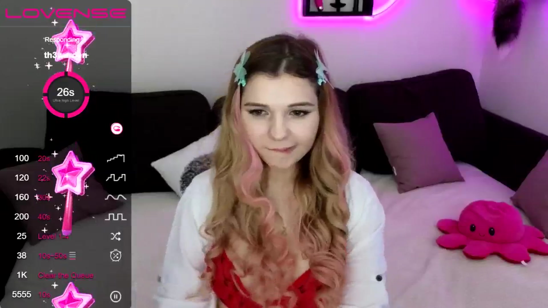 Gallery image thumbnail from PetiteAnny's myfreecams stream on, 10/23/2024, 07:43 image 5 of 20