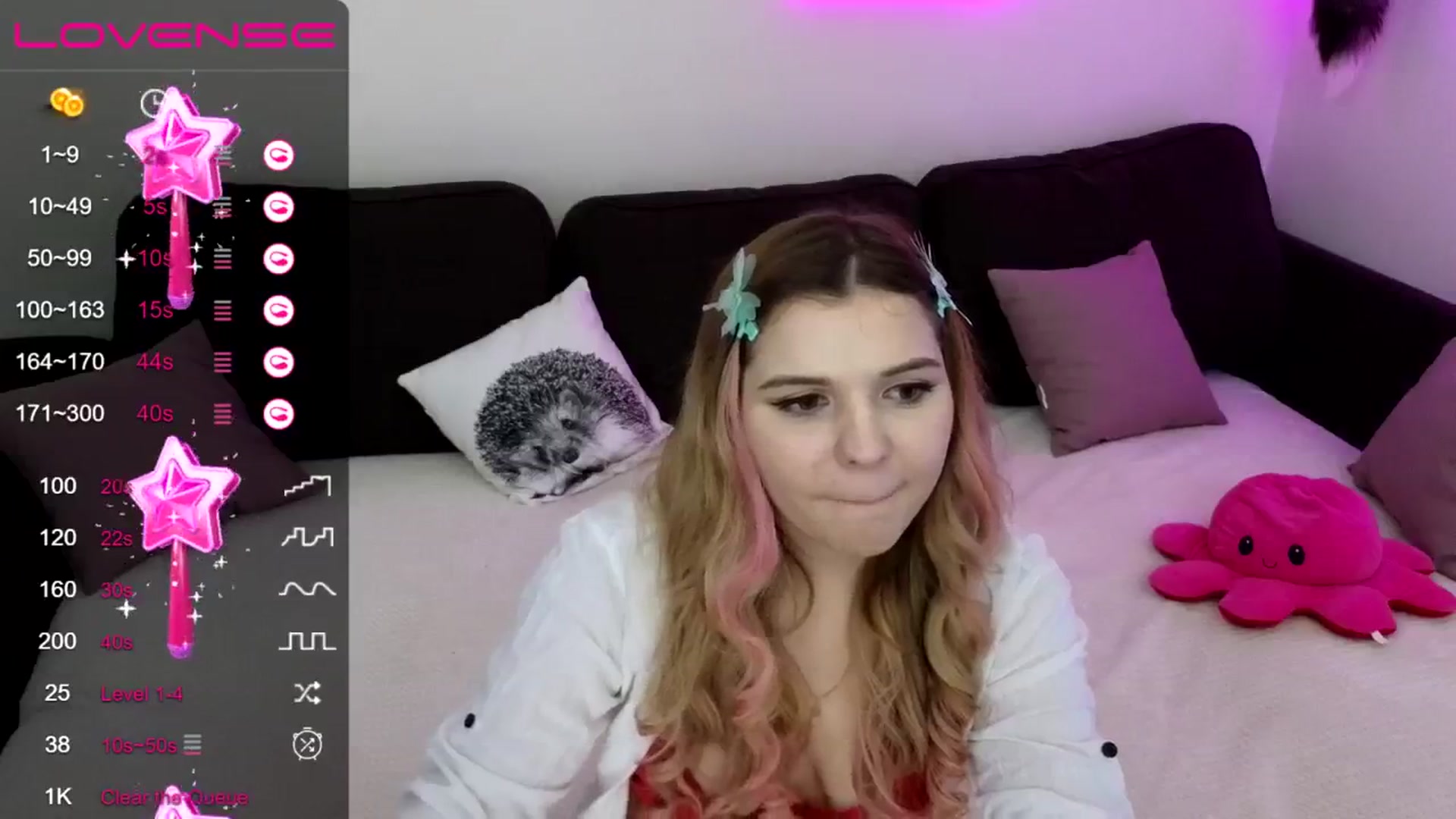 Gallery image thumbnail from PetiteAnny's myfreecams stream on, 10/23/2024, 07:43 image 8 of 20