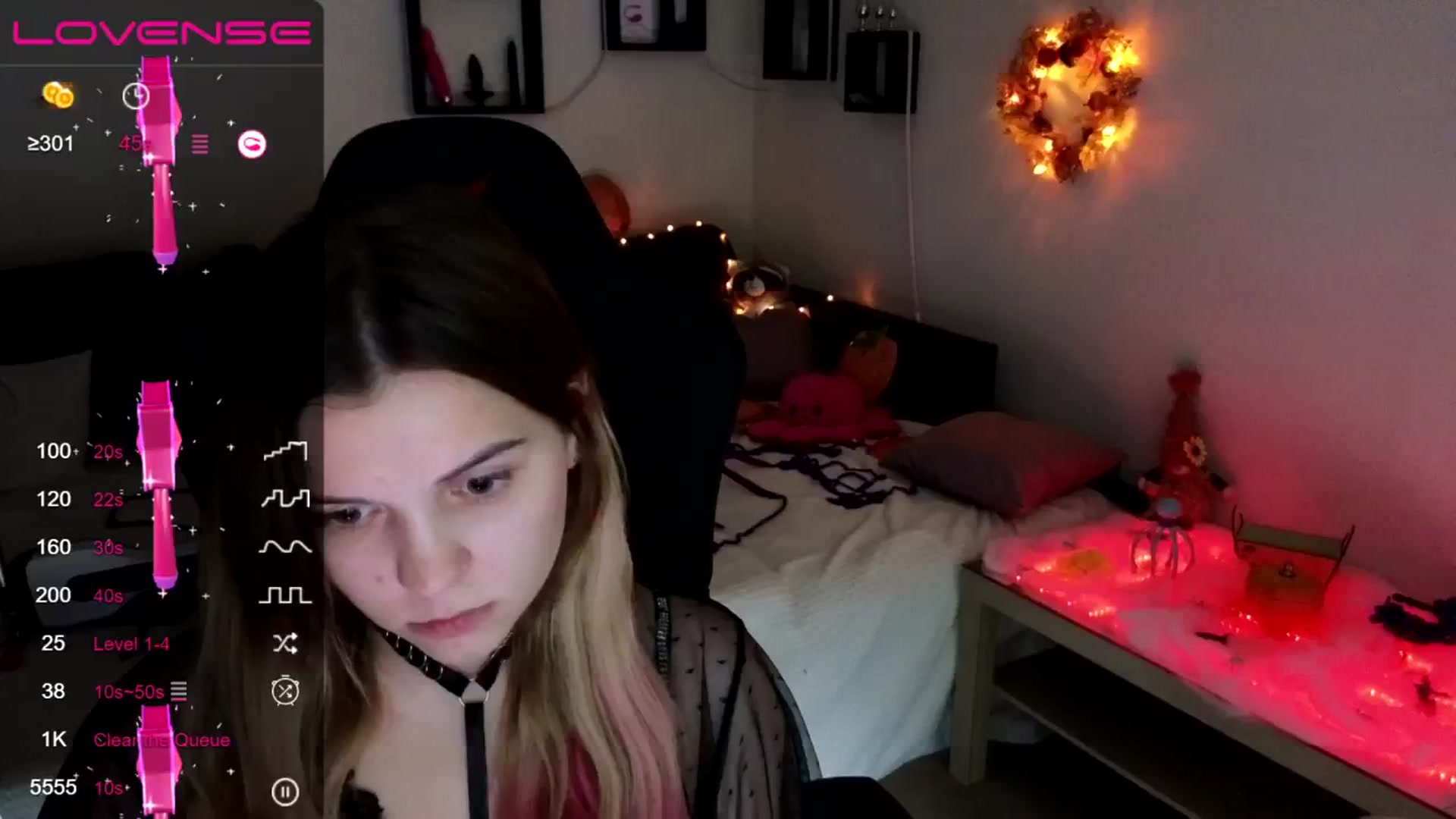 Gallery image thumbnail from PetiteAnny's myfreecams stream on, 10/31/2024, 21:55 image 1 of 20