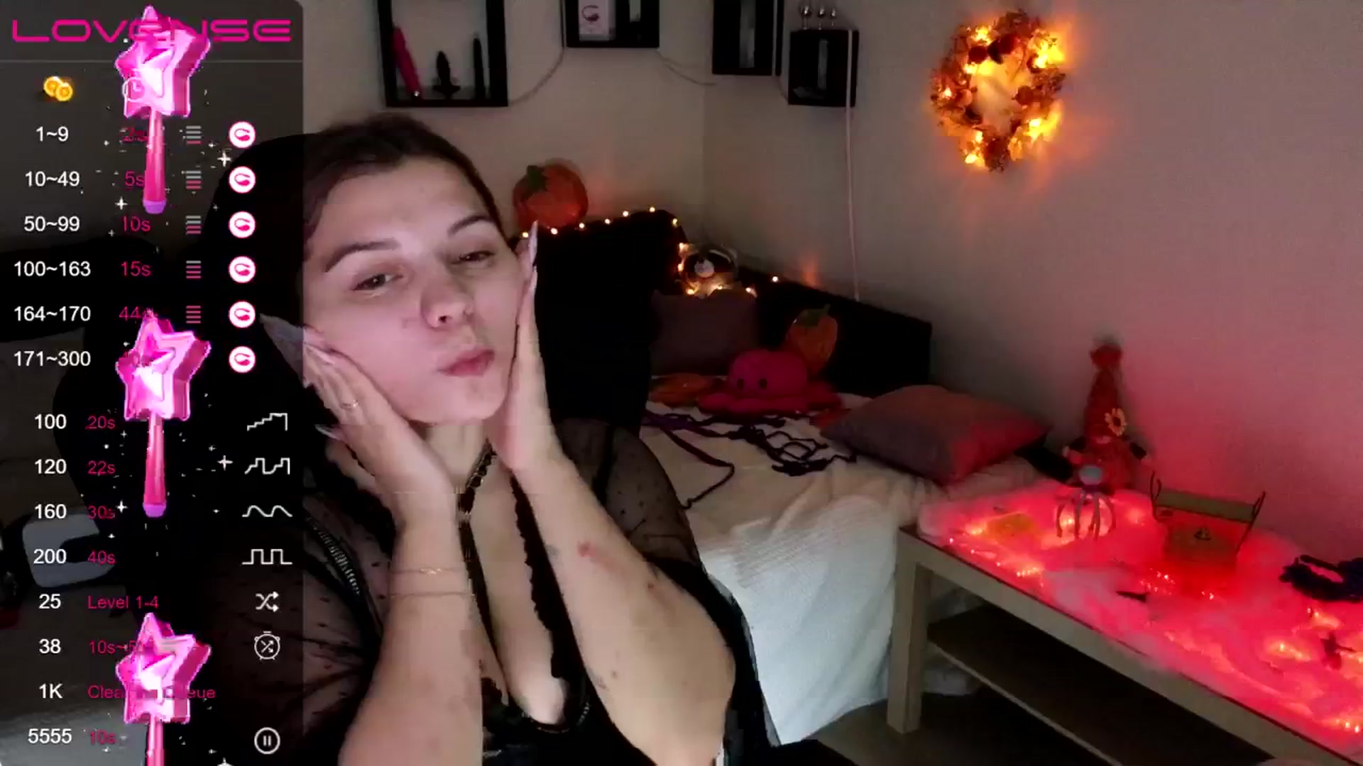 Gallery image thumbnail from PetiteAnny's myfreecams stream on, 10/31/2024, 21:55 image 2 of 20
