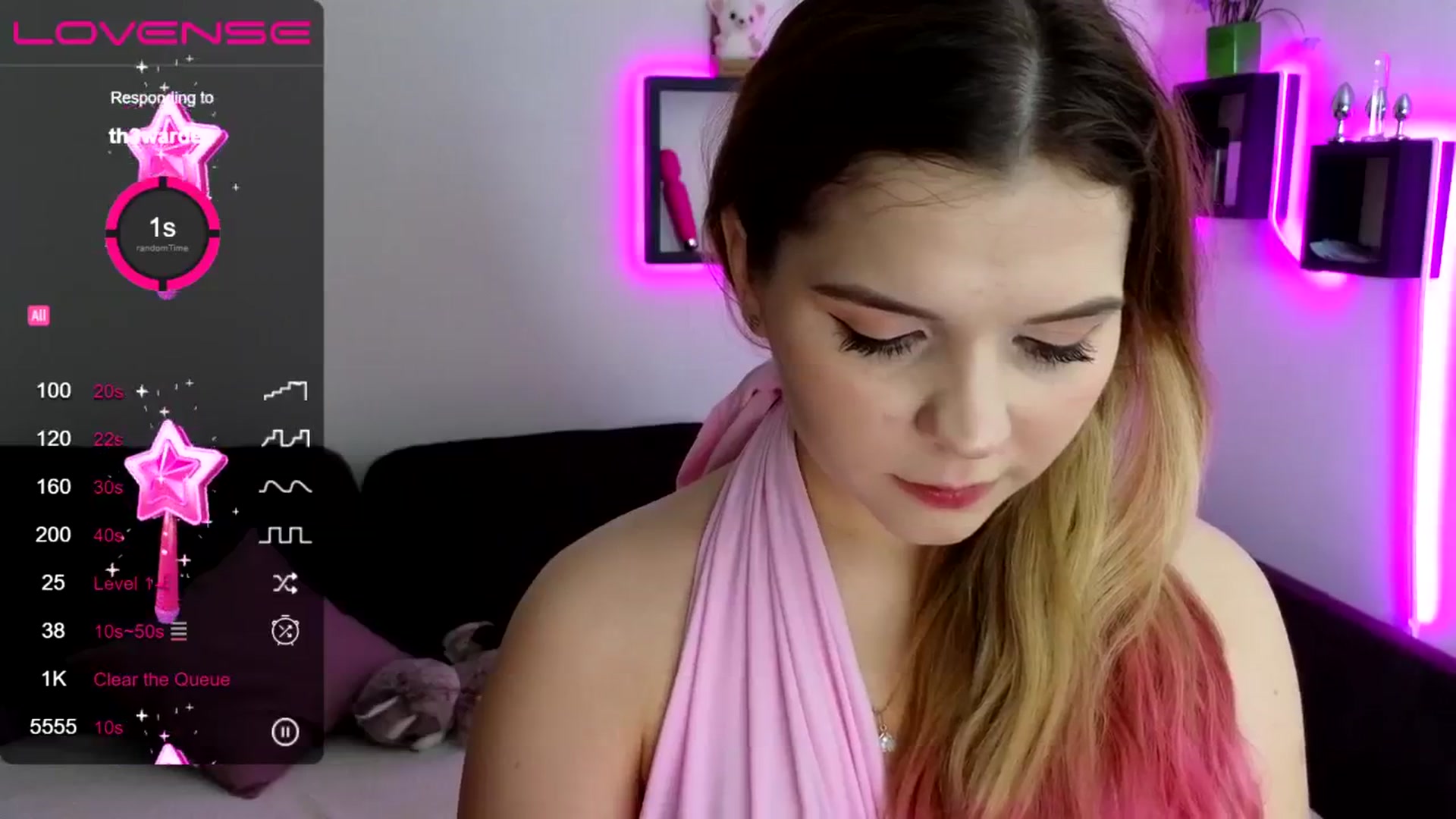 Gallery image thumbnail from PetiteAnny's myfreecams stream on, 11/10/2024, 03:31 image 16 of 20