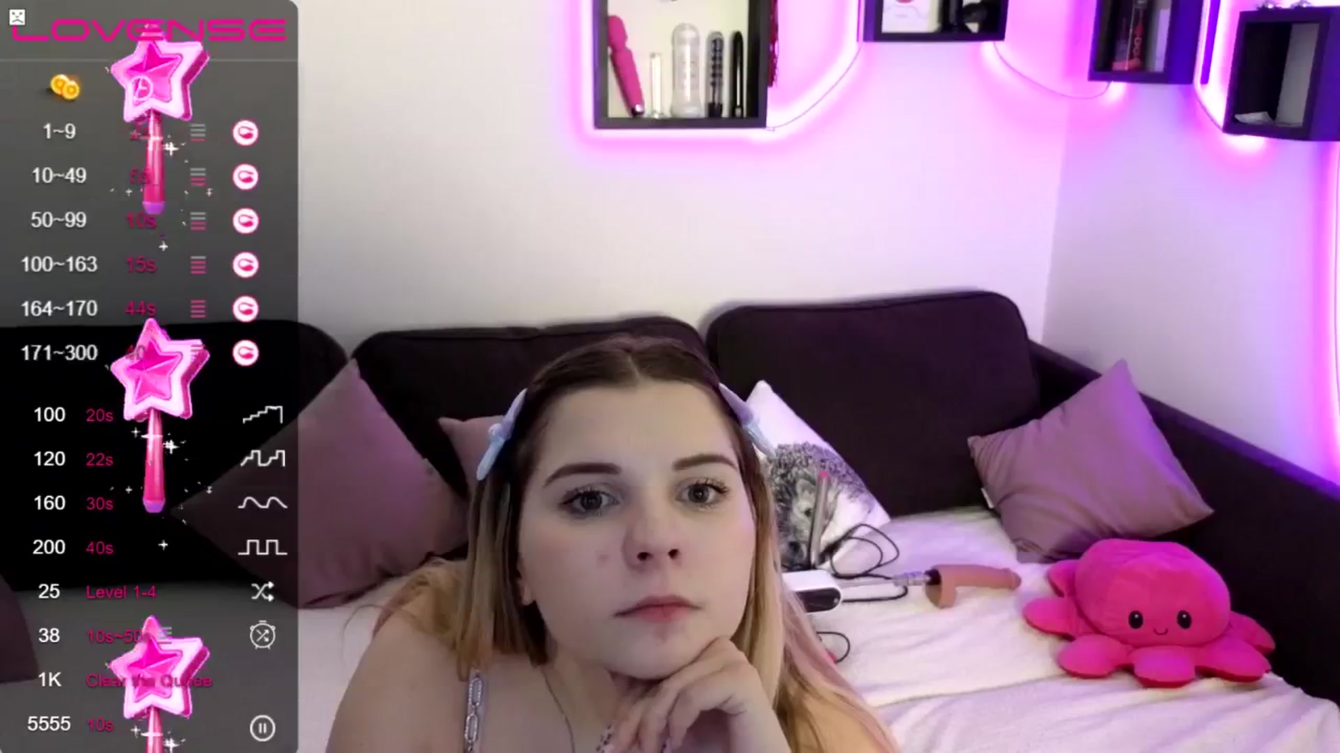 Gallery image thumbnail from PetiteAnny's myfreecams stream on, 11/13/2024, 06:47 image 11 of 20