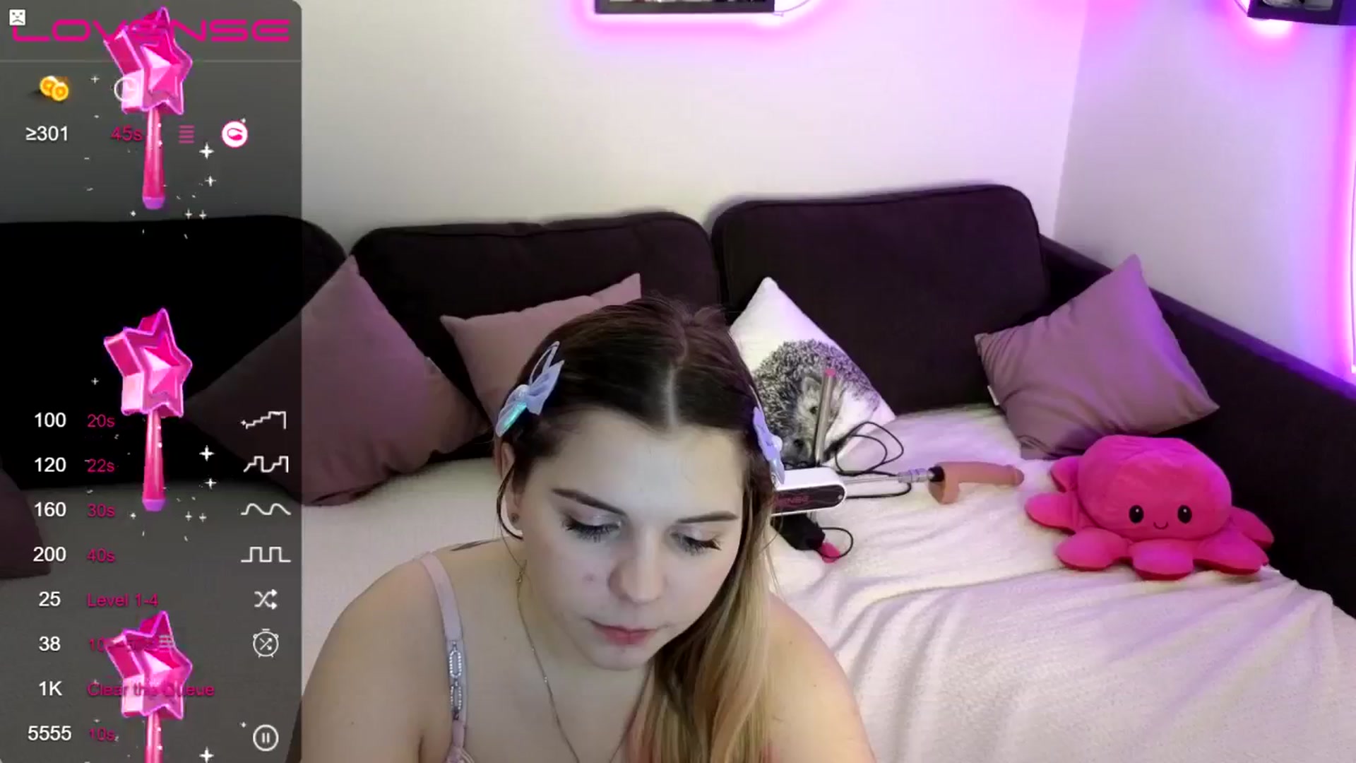 Gallery image thumbnail from PetiteAnny's myfreecams stream on, 11/13/2024, 06:47 image 16 of 20