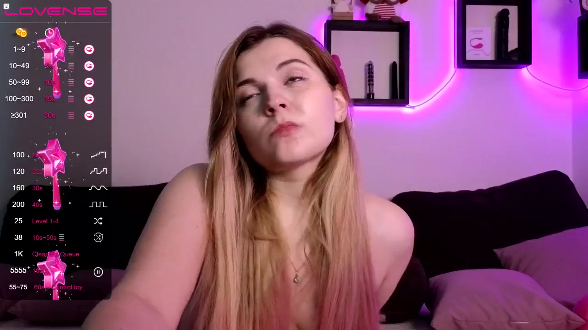 Gallery image thumbnail from PetiteAnny's myfreecams stream on, 11/15/2024, 07:56 image 14 of 20