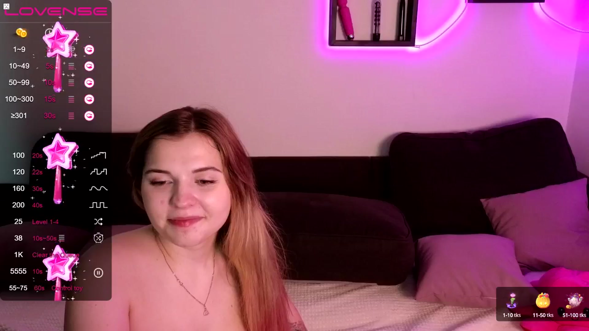 Gallery image thumbnail from PetiteAnny's myfreecams stream on, 11/15/2024, 07:56 image 7 of 20