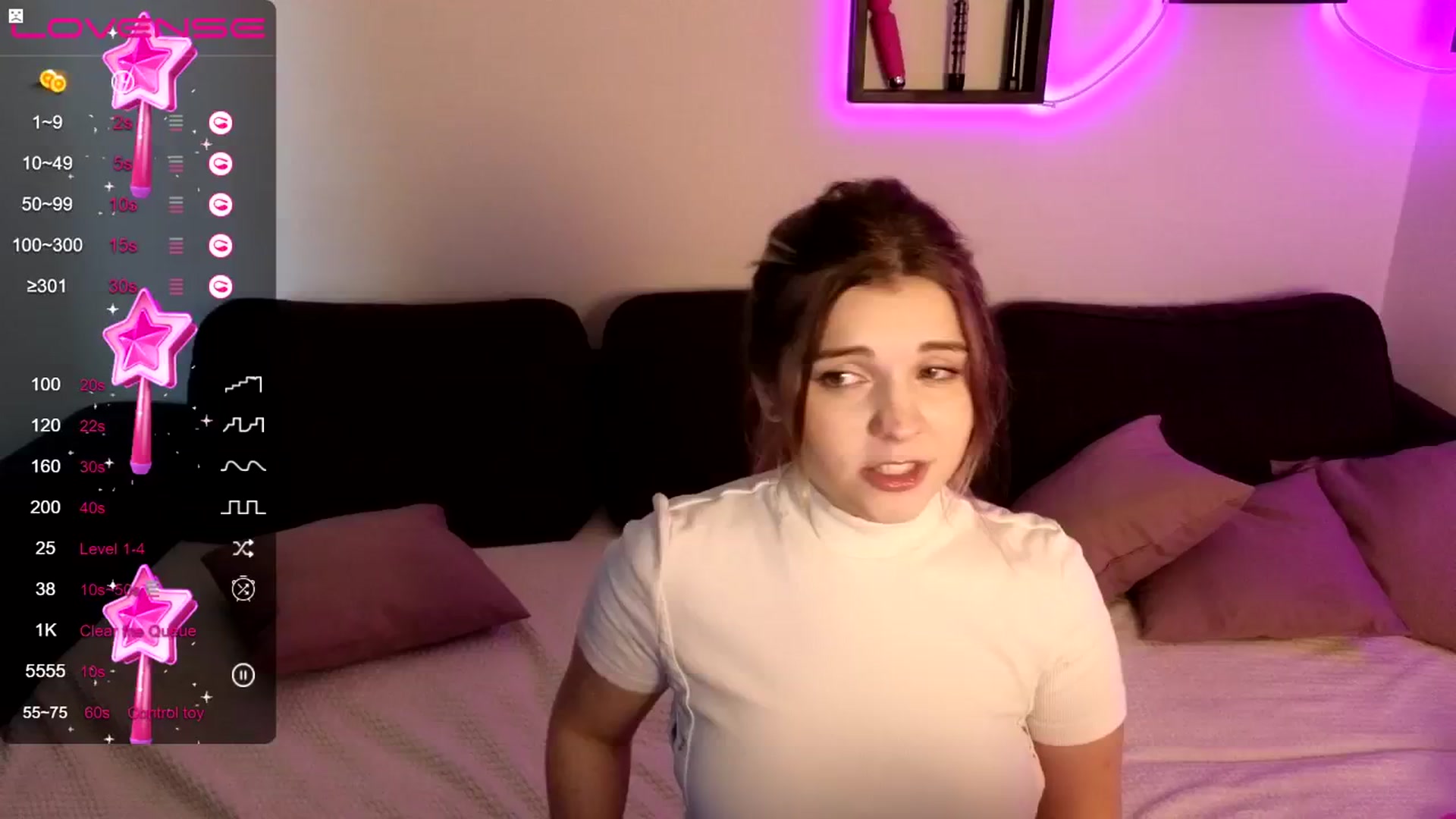 Gallery image thumbnail from PetiteAnny's myfreecams stream on, 11/21/2024, 07:20 image 17 of 20