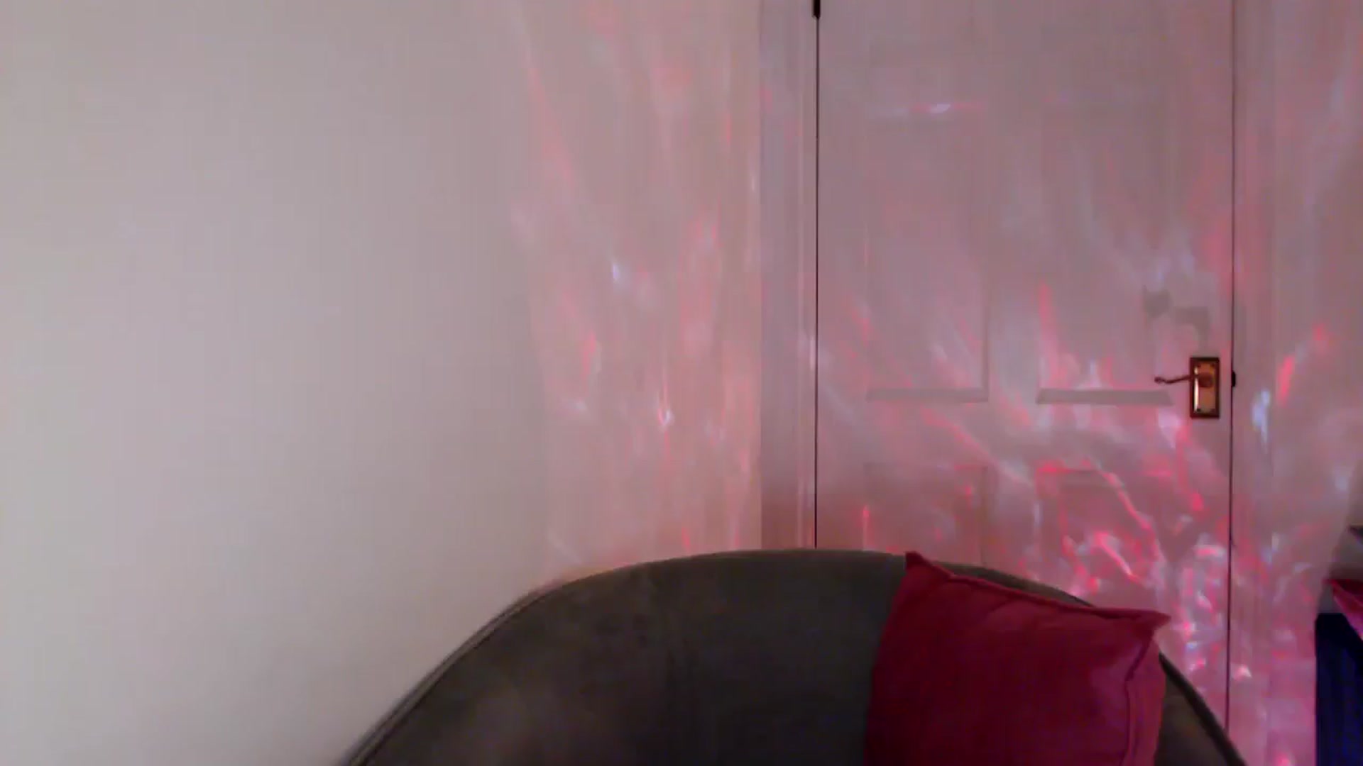 Gallery image thumbnail from PetiteAvax's myfreecams stream on, 12/06/2023, 15:47 image 18 of 20
