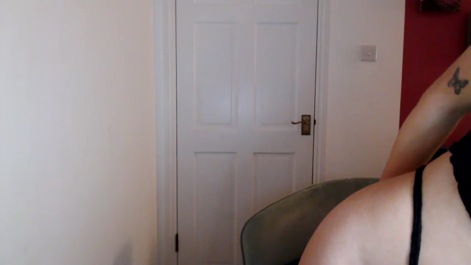 Gallery image thumbnail from PetiteAvax's myfreecams stream on, 01/01/2024, 16:12 image 6 of 20