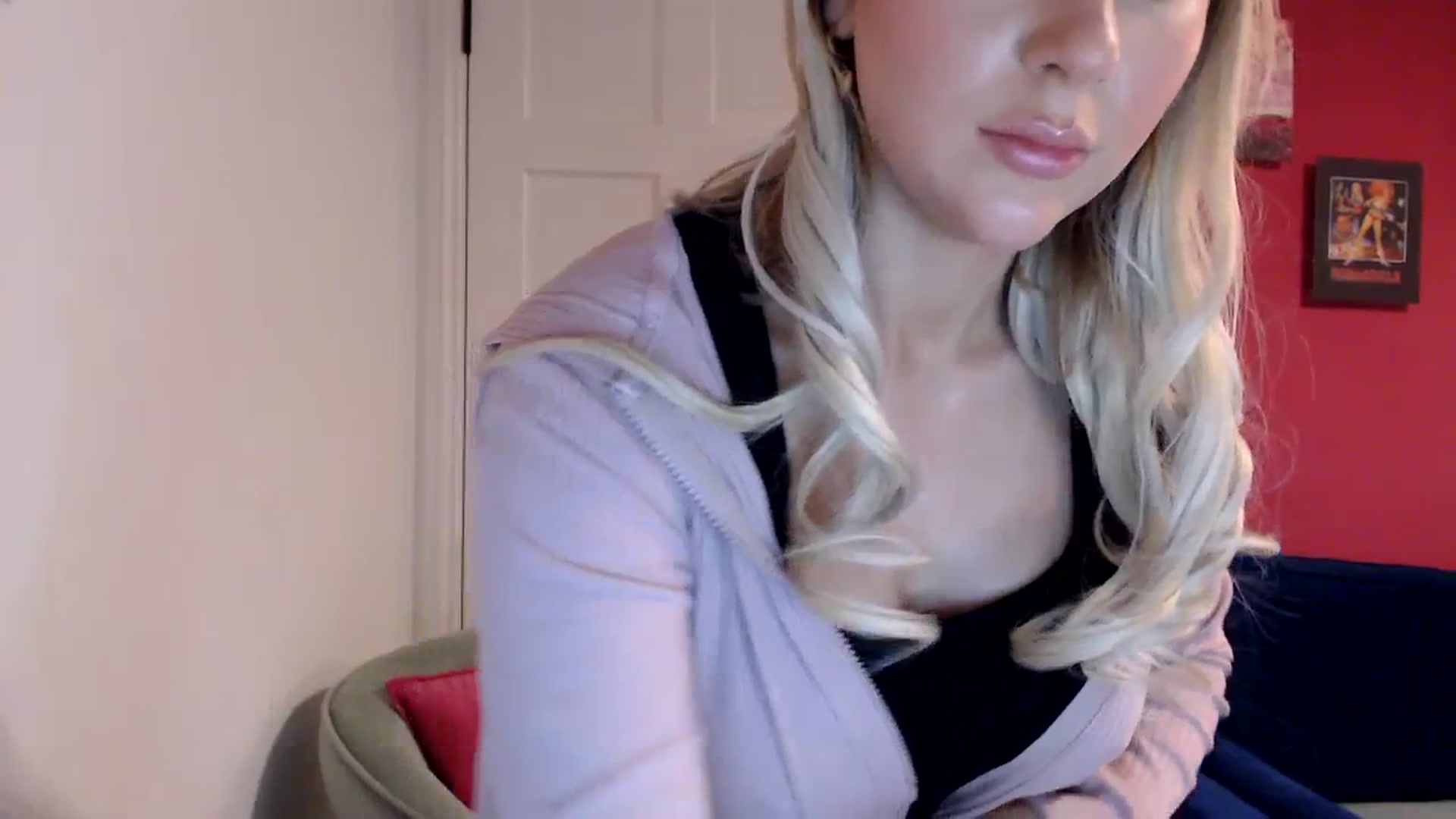 Gallery image thumbnail from PetiteAvax's myfreecams stream on, 01/03/2024, 15:21 image 6 of 20