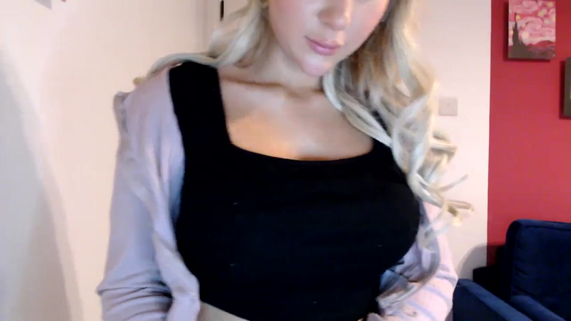 Gallery image thumbnail from PetiteAvax's myfreecams stream on, 01/03/2024, 15:21 image 5 of 20