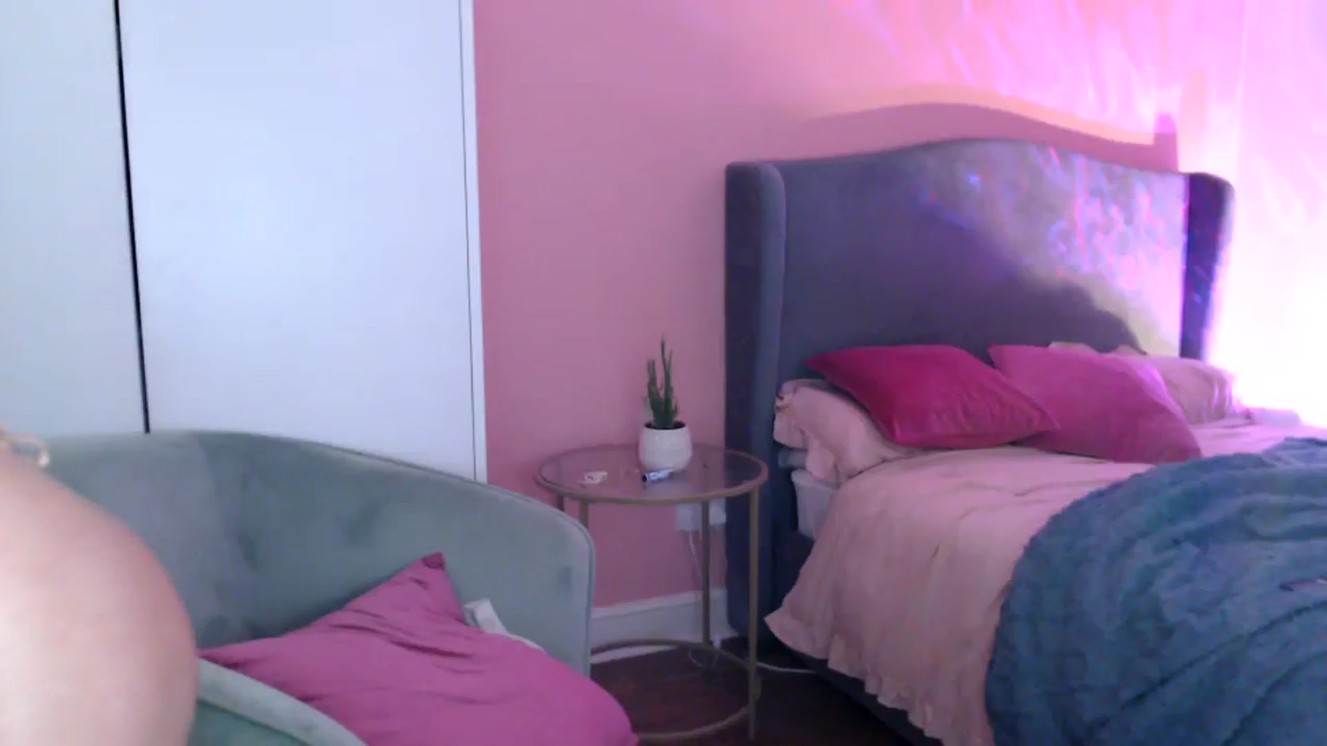Gallery image thumbnail from PetiteAvax's myfreecams stream on, 01/11/2024, 20:12 image 11 of 20