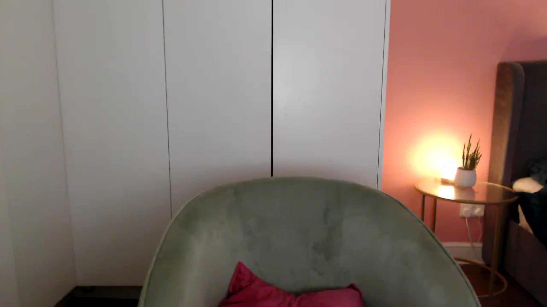 Gallery image thumbnail from PetiteAvax's myfreecams stream on, 01/22/2024, 24:28 image 19 of 20