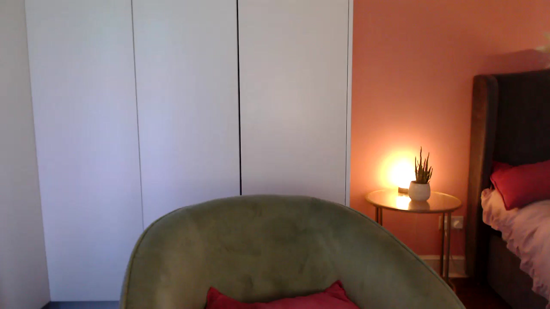 Gallery image thumbnail from PetiteAvax's myfreecams stream on, 02/05/2024, 20:09 image 1 of 20