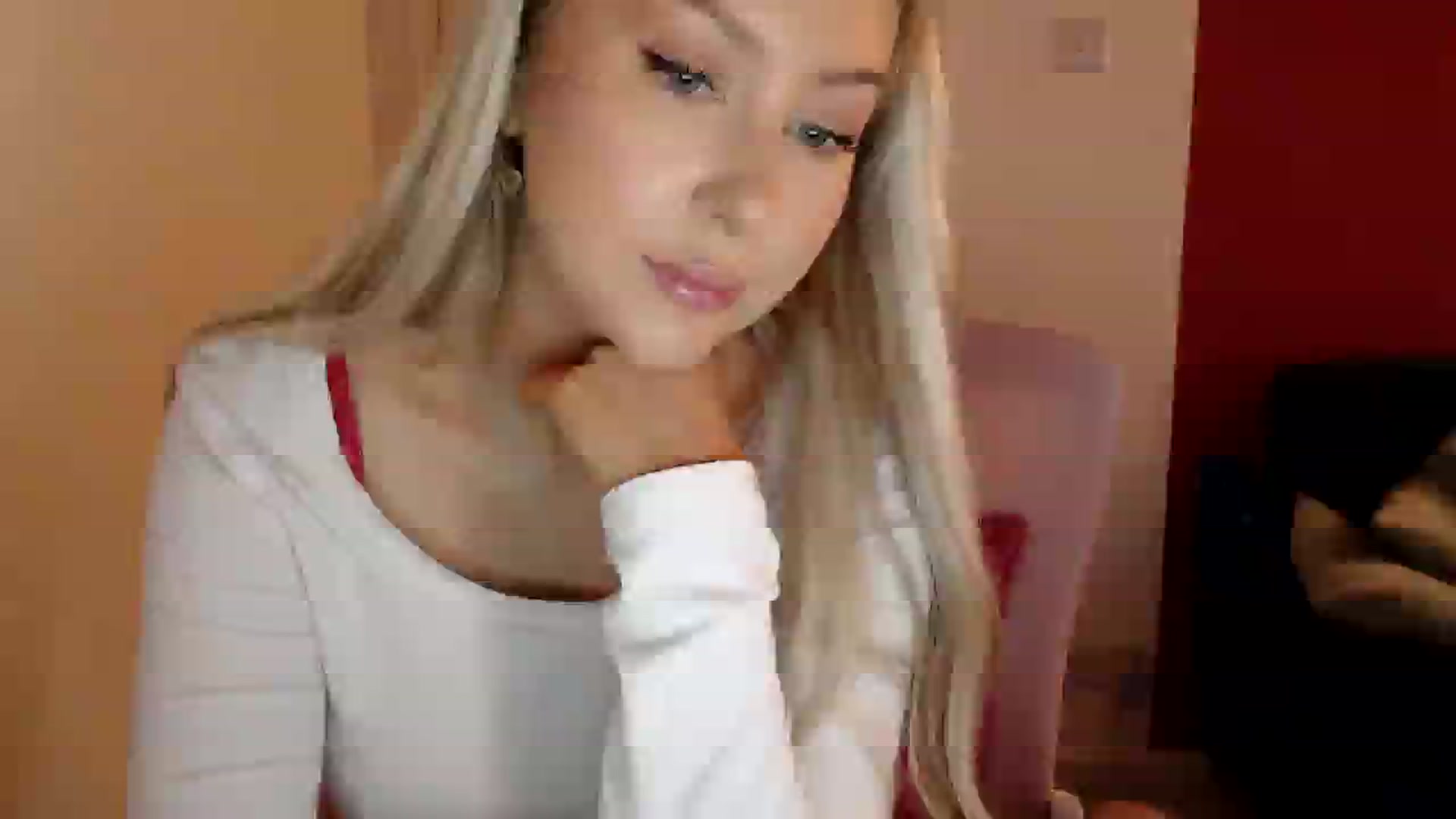 Gallery image thumbnail from PetiteAvax's myfreecams stream on, 02/14/2024, 17:36 image 20 of 20