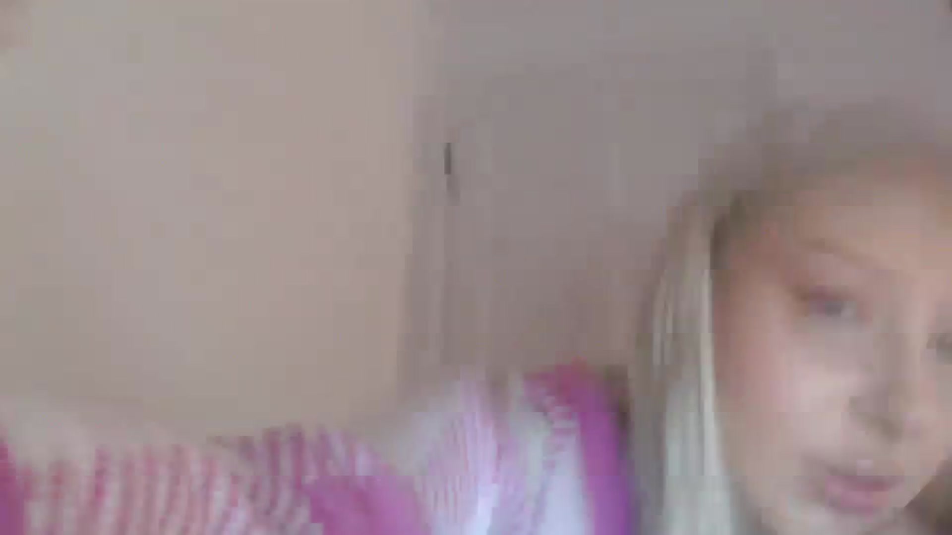 Gallery image thumbnail from PetiteAvax's myfreecams stream on, 02/15/2024, 16:40 image 4 of 20