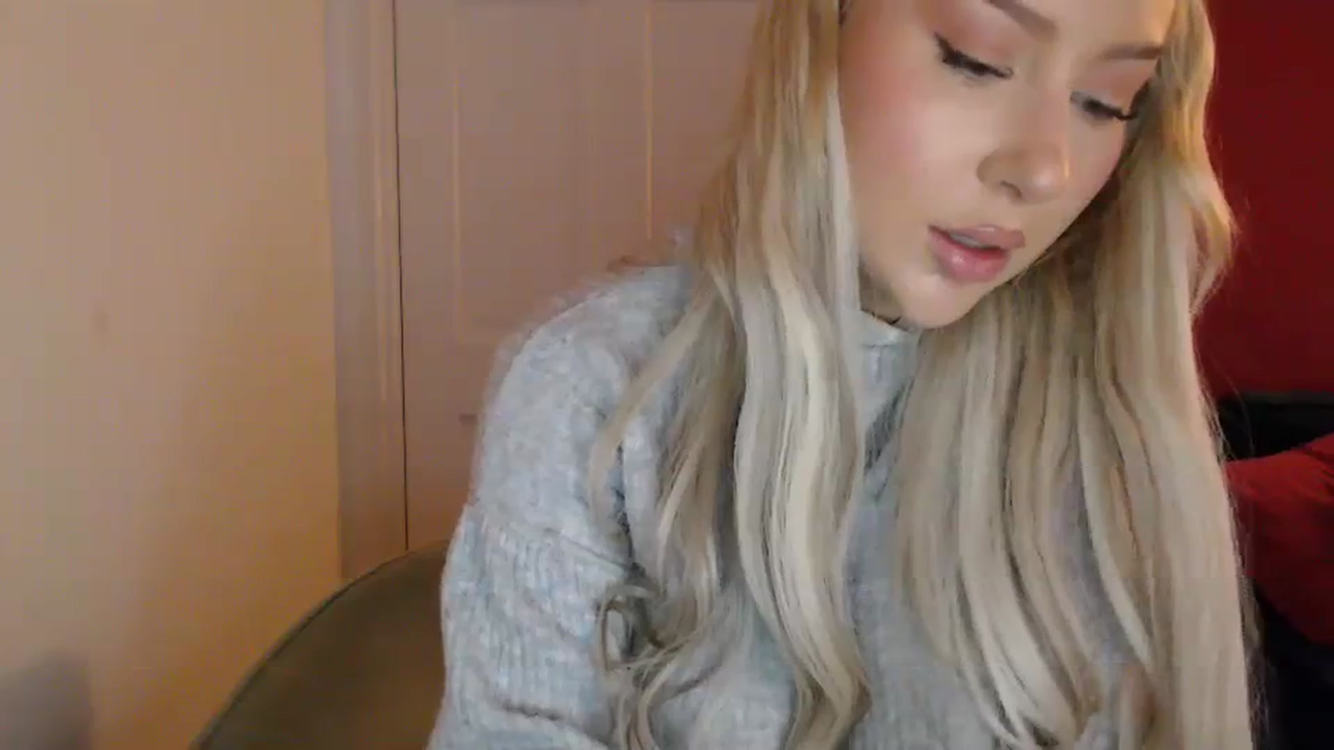 Gallery image thumbnail from PetiteAvax's myfreecams stream on, 02/17/2024, 19:34 image 20 of 20