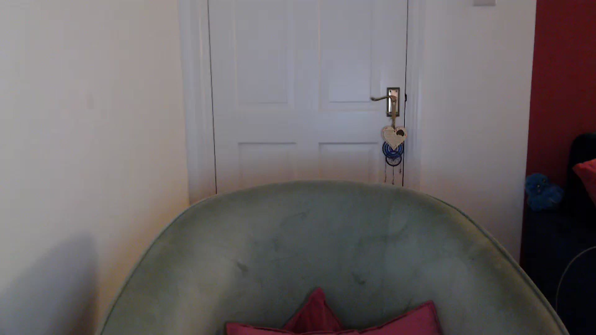 Gallery image thumbnail from PetiteAvax's myfreecams stream on, 02/19/2024, 19:52 image 8 of 20