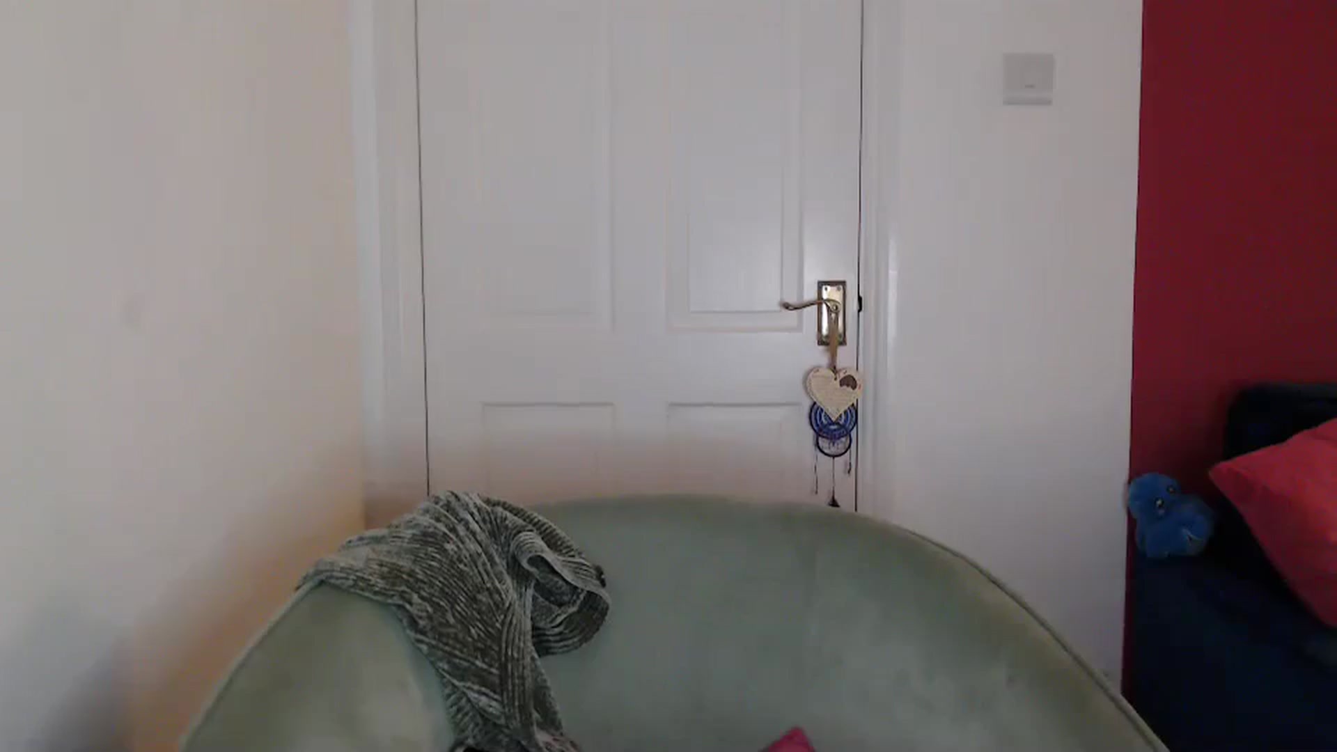 Gallery image thumbnail from PetiteAvax's myfreecams stream on, 02/20/2024, 17:31 image 13 of 20