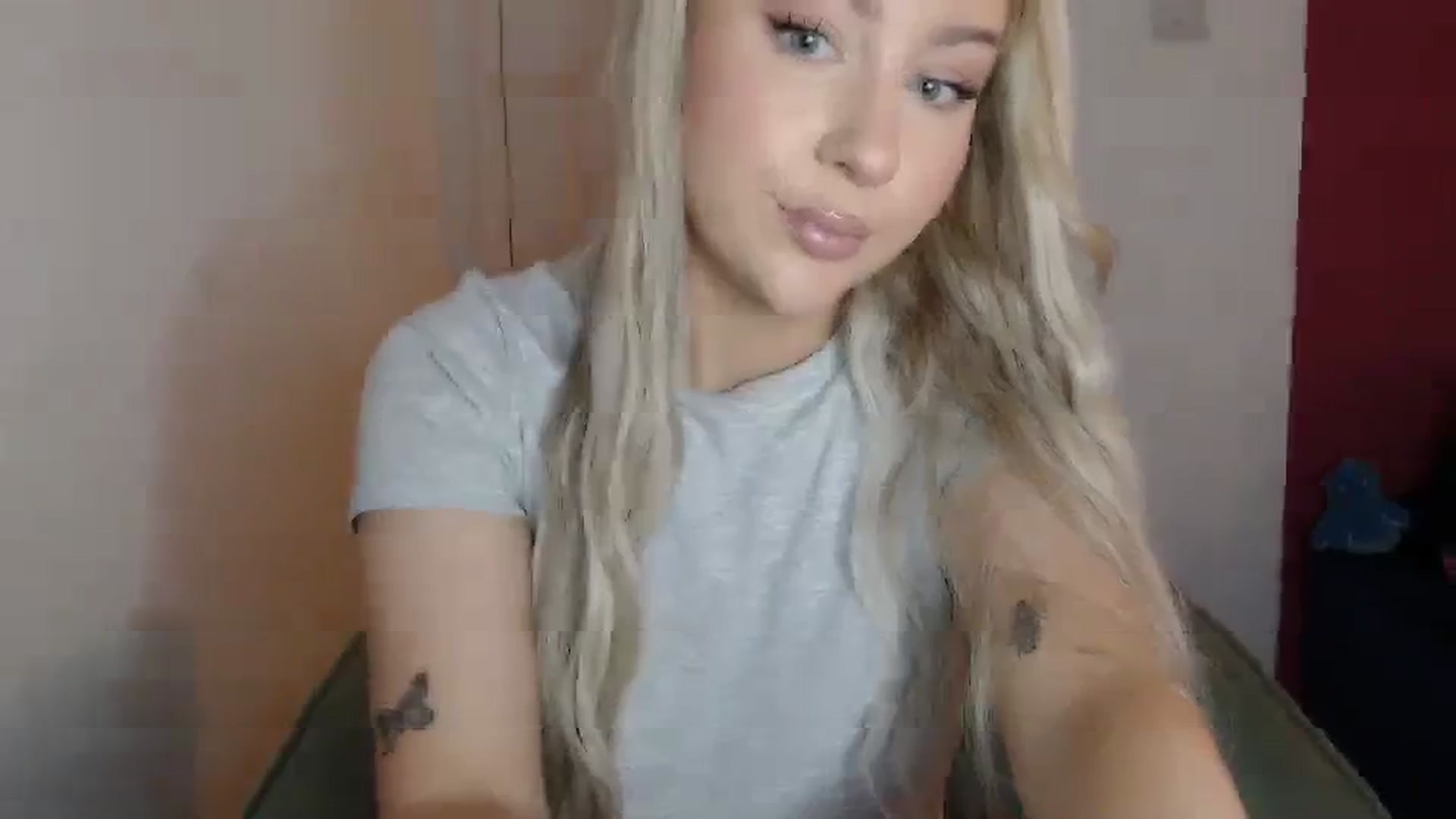 Gallery image thumbnail from PetiteAvax's myfreecams stream on, 02/24/2024, 18:07 image 15 of 20