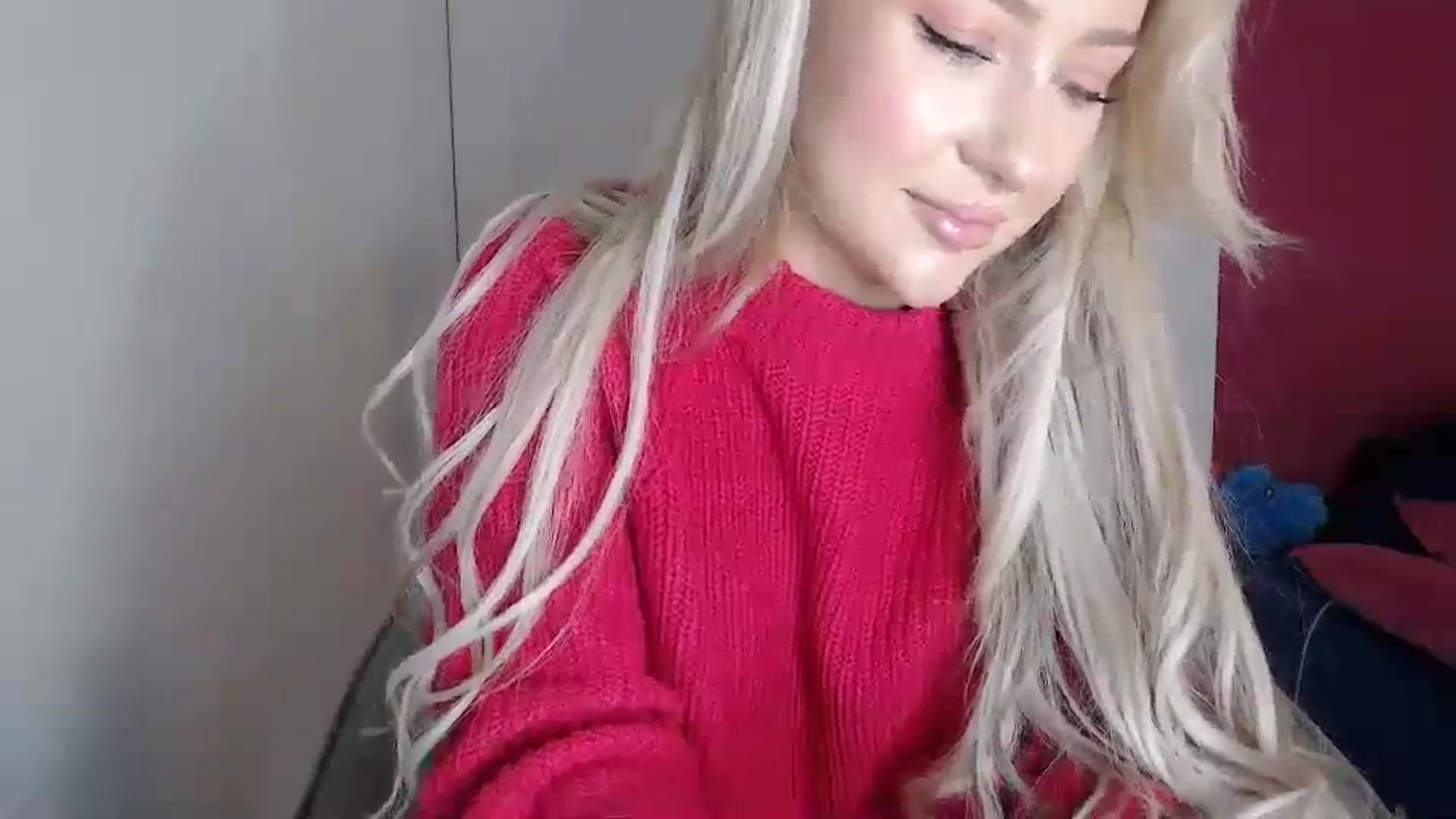 Gallery image thumbnail from PetiteAvax's myfreecams stream on, 02/27/2024, 17:04 image 18 of 20