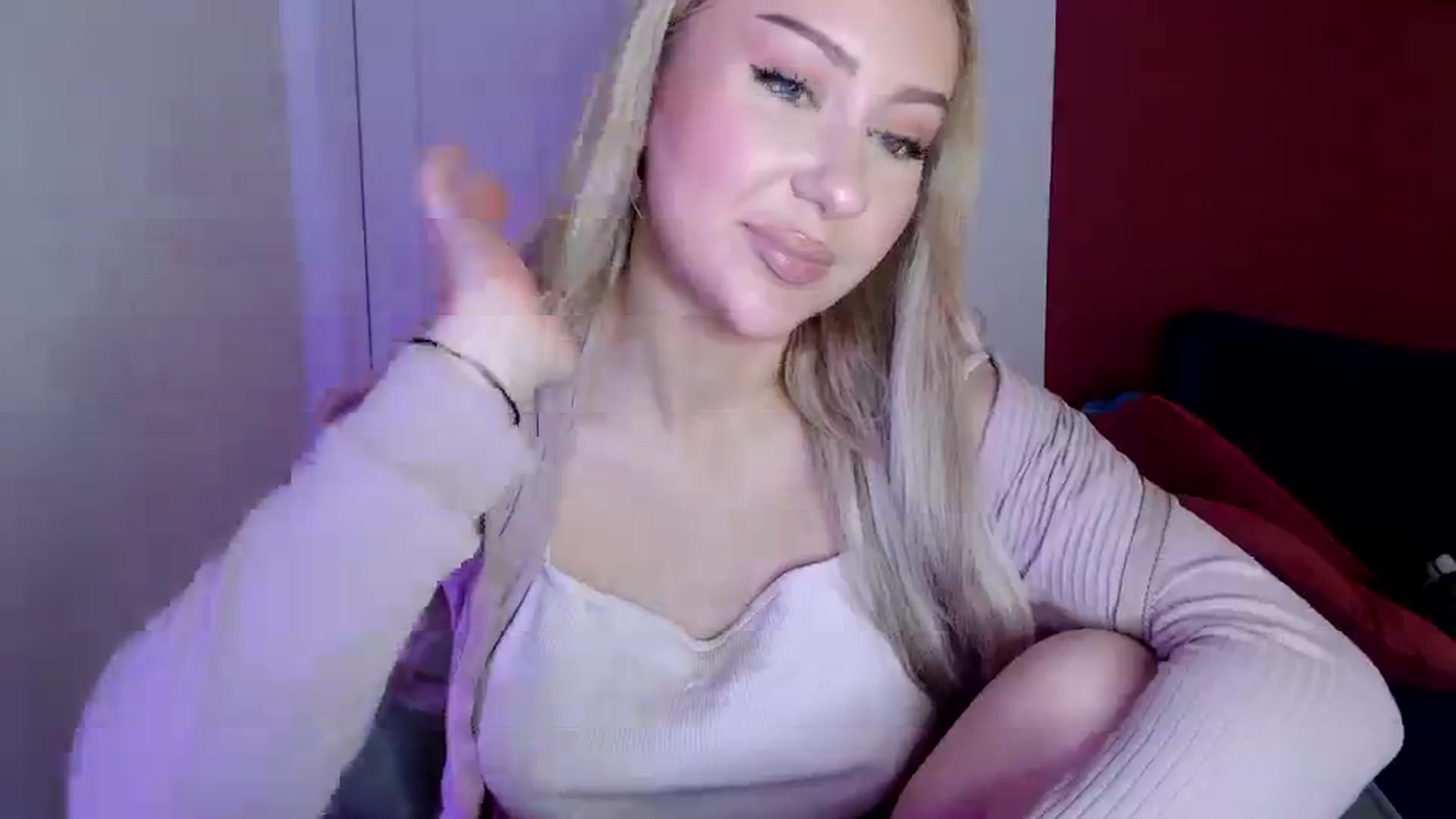 Gallery image thumbnail from PetiteAvax's myfreecams stream on, 02/28/2024, 16:15 image 15 of 20