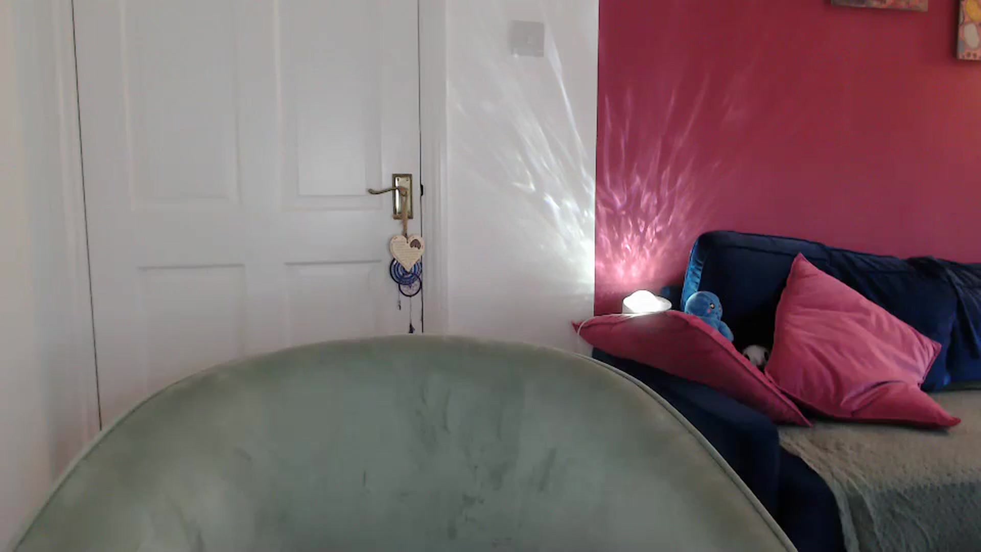 Gallery image thumbnail from PetiteAvax's myfreecams stream on, 03/05/2024, 16:17 image 5 of 20