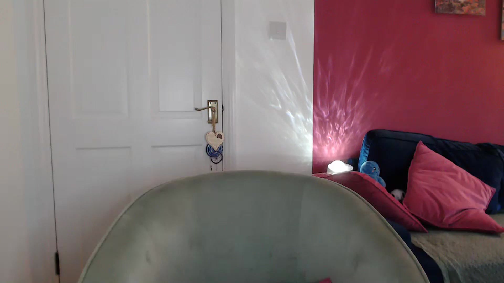 Gallery image thumbnail from PetiteAvax's myfreecams stream on, 03/05/2024, 16:17 image 19 of 20