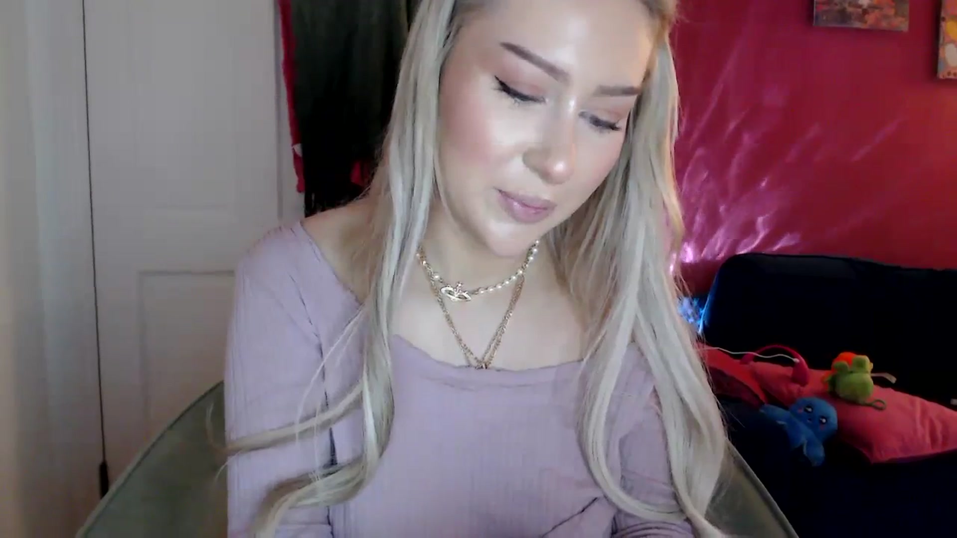 Gallery image thumbnail from PetiteAvax's myfreecams stream on, 03/16/2024, 16:49 image 16 of 20