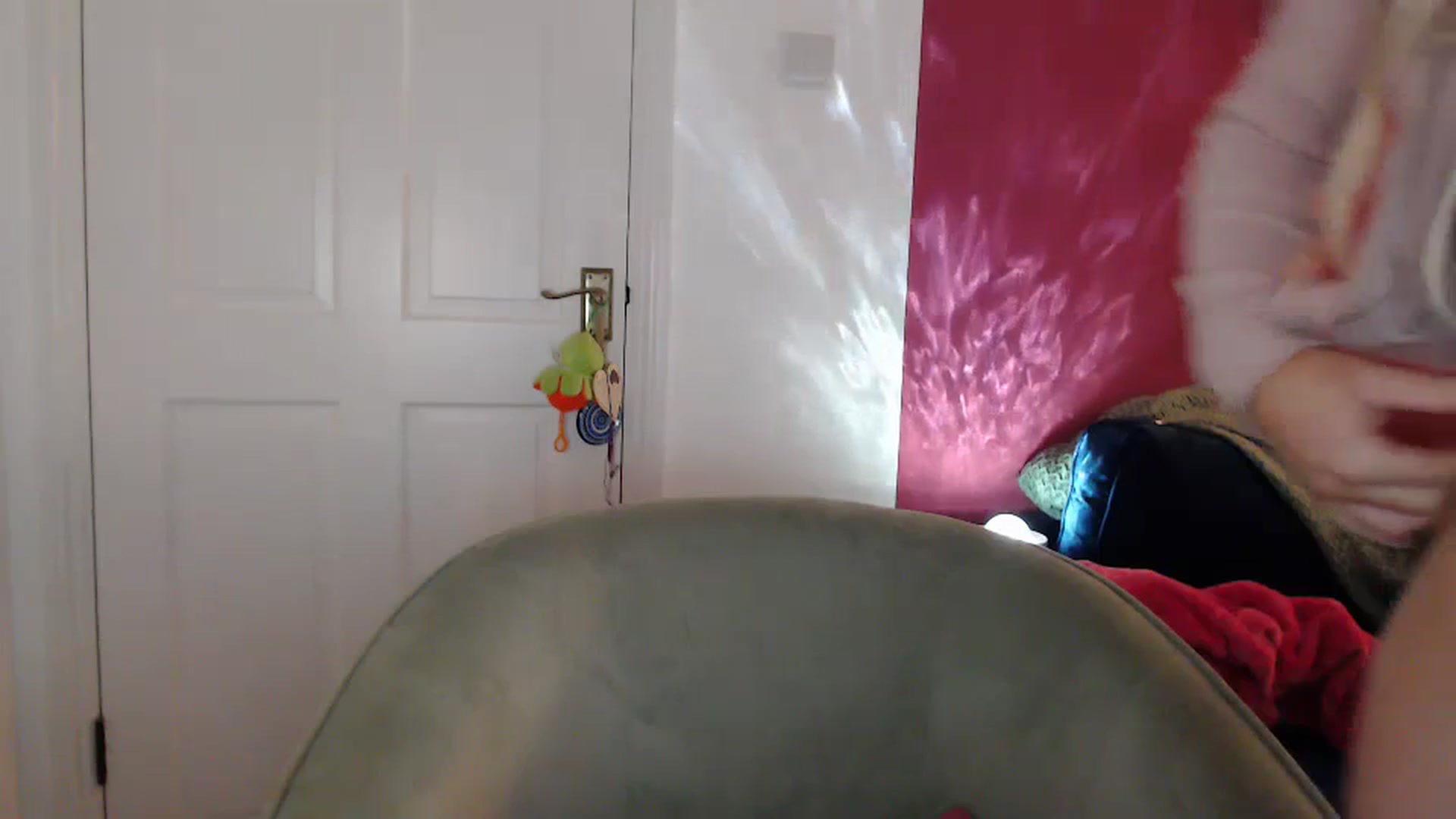 Gallery image thumbnail from PetiteAvax's myfreecams stream on, 04/03/2024, 18:42 image 5 of 20