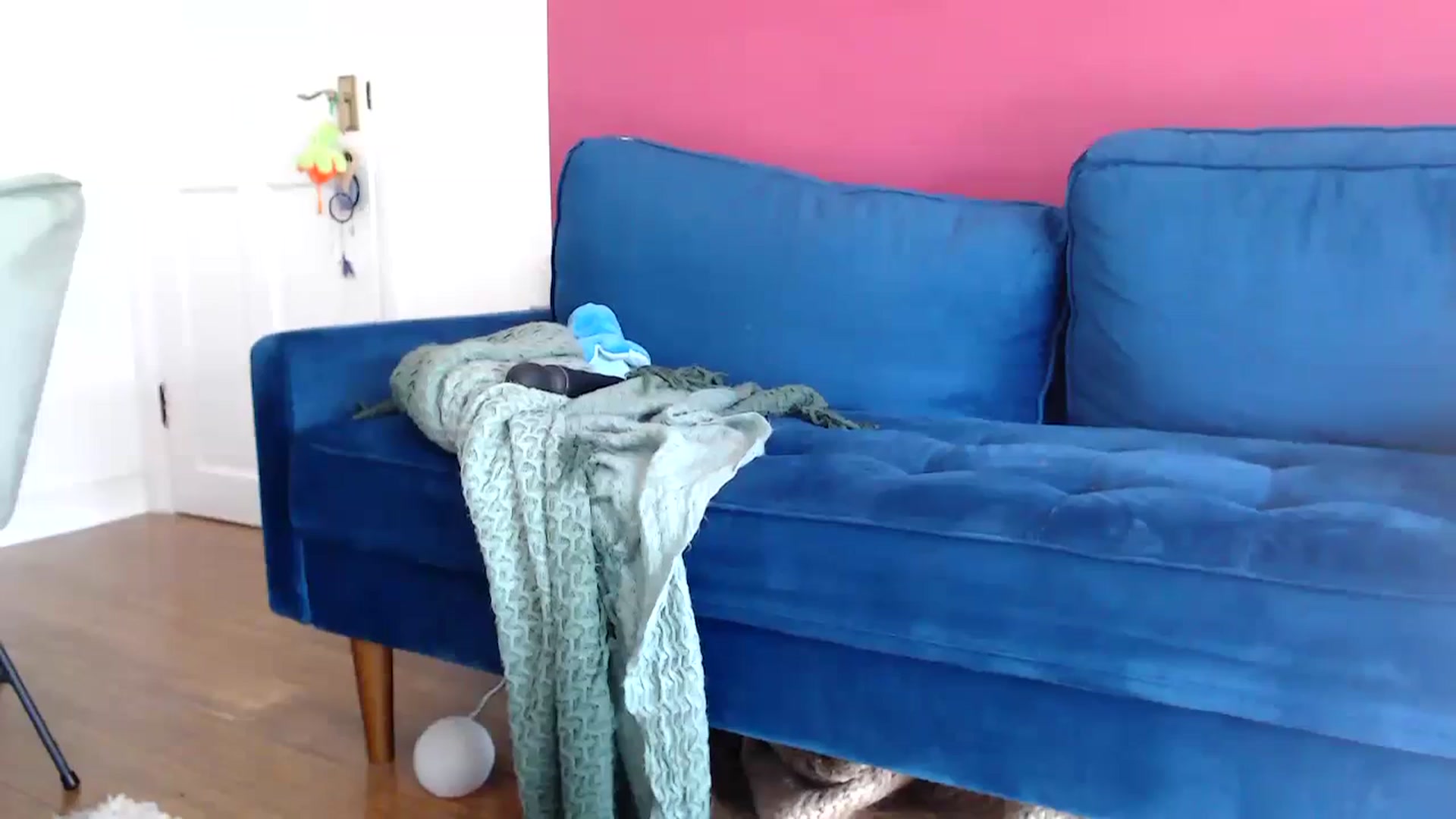 Gallery image thumbnail from PetiteAvax's myfreecams stream on, 04/05/2024, 13:05 image 17 of 20
