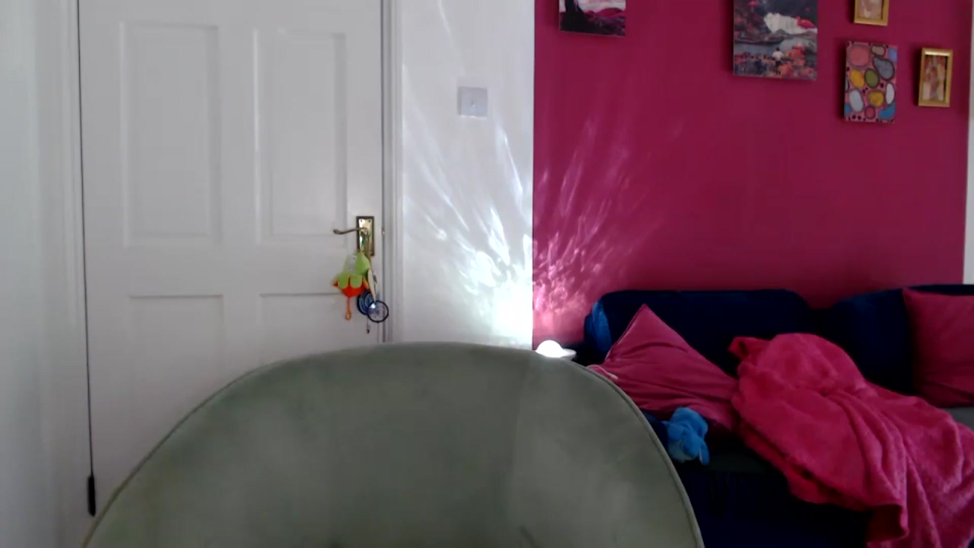 Gallery image thumbnail from PetiteAvax's myfreecams stream on, 04/20/2024, 14:04 image 14 of 20