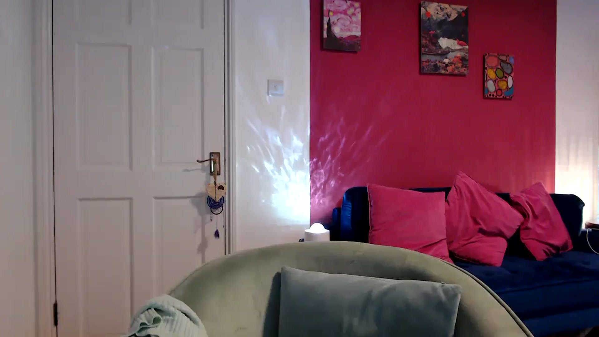Gallery image thumbnail from PetiteAvax's myfreecams stream on, 05/07/2024, 18:52 image 8 of 20