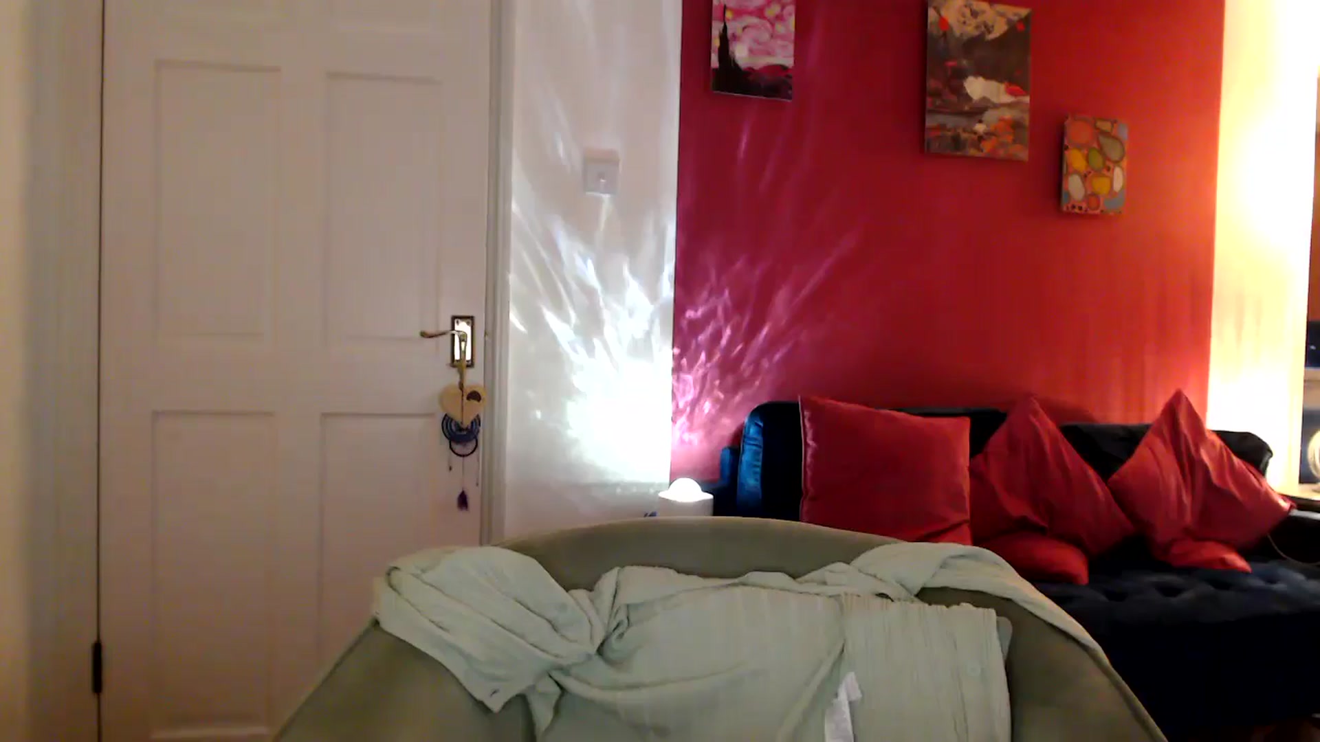 Gallery image thumbnail from PetiteAvax's myfreecams stream on, 05/07/2024, 19:59 image 12 of 20