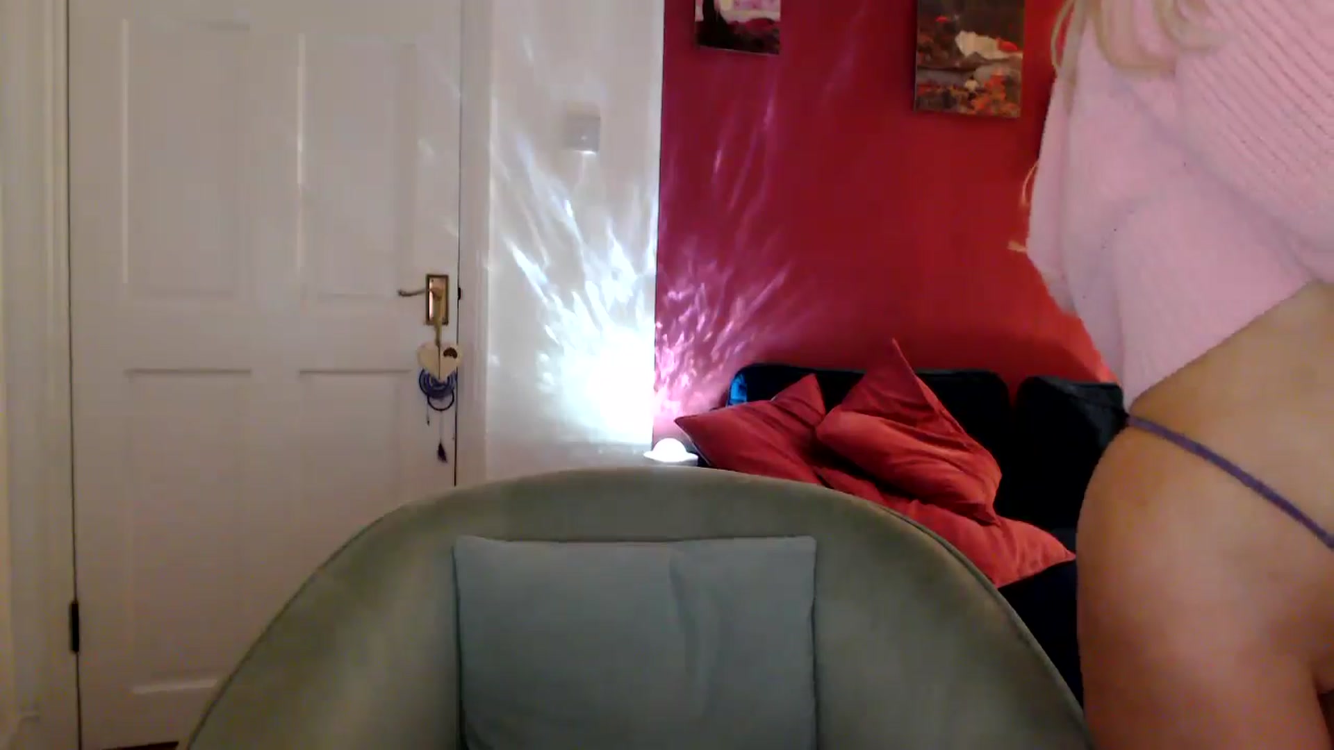 Gallery image thumbnail from PetiteAvax's myfreecams stream on, 05/08/2024, 22:30 image 5 of 20